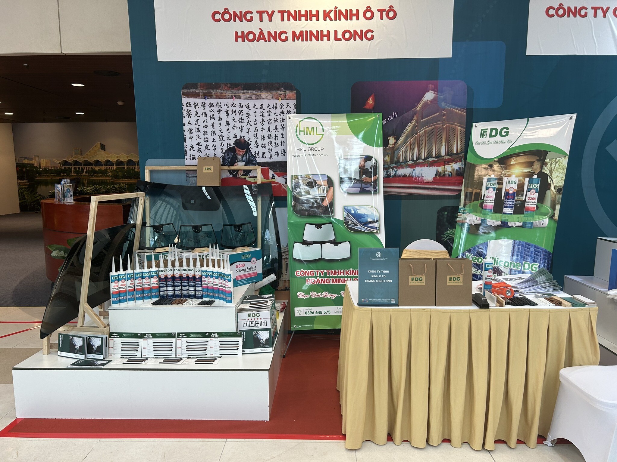 Kính Ô Tô Hoàng Minh Long 1