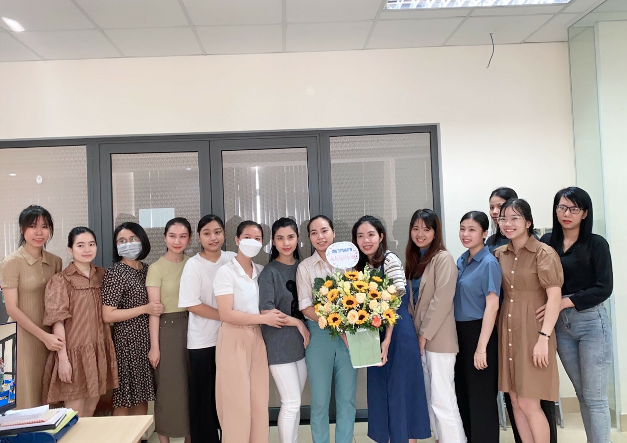 STRAIGHT VIỆT NAM 2