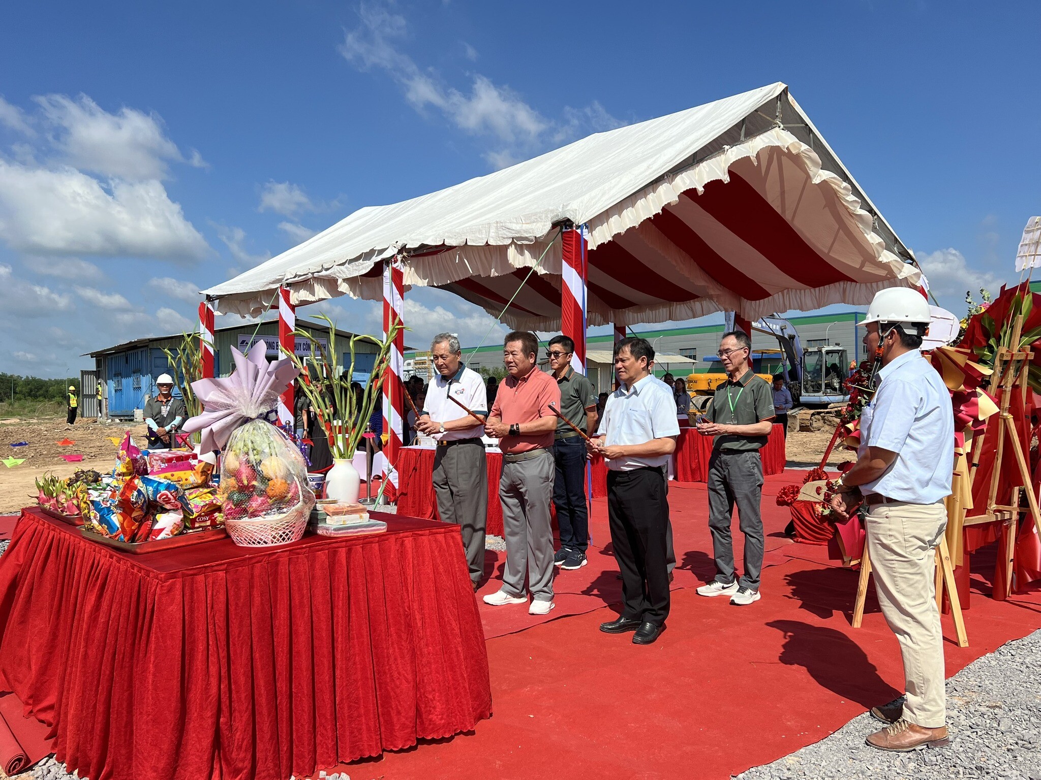 Xây Lắp Sonacons 11