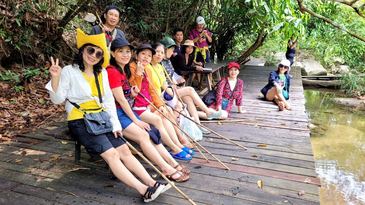 Khu Du Lịch Làng Nhỏ 13