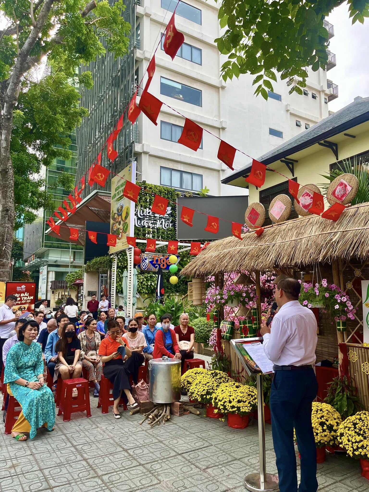 Nhà hàng Mùa Nước Nổi 6