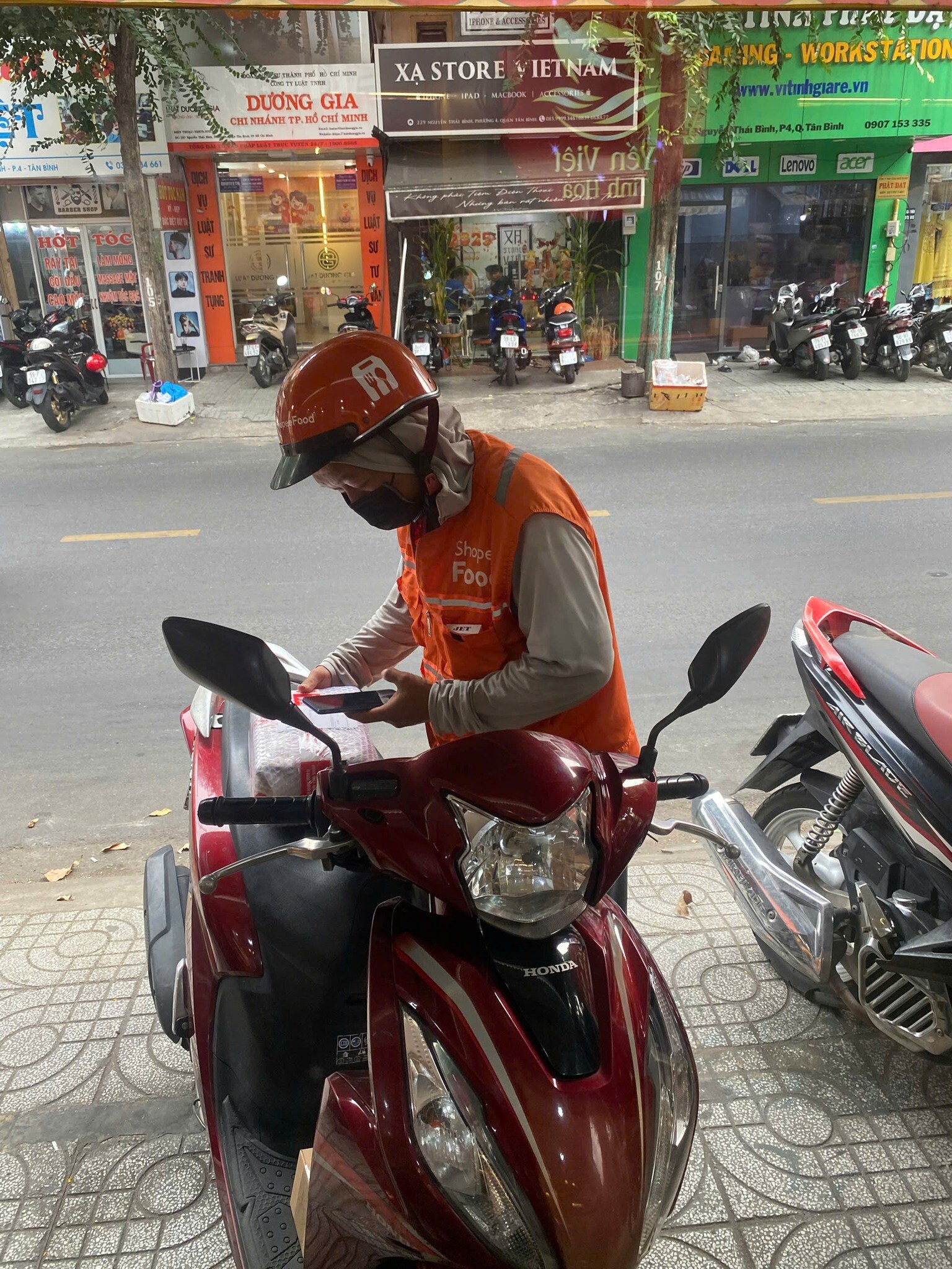 Yến Việt Thiên Nhiên 12