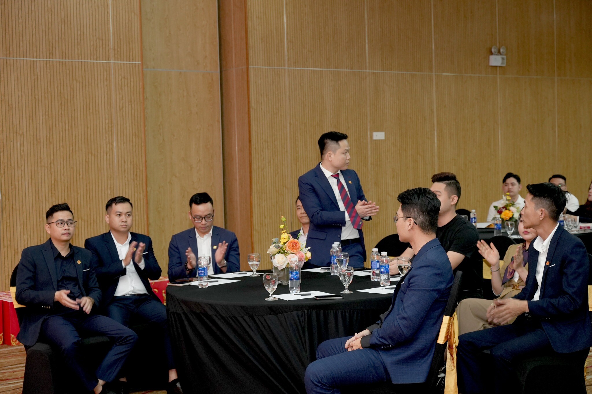 Thương Mại Và Đầu Tư SRT Miền Trung 5