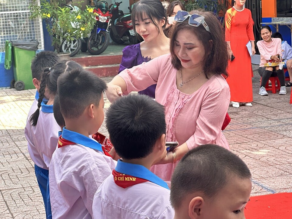 TRƯỜNG TIỂU HỌC TƯ THỤC NHỰT TÂN 4