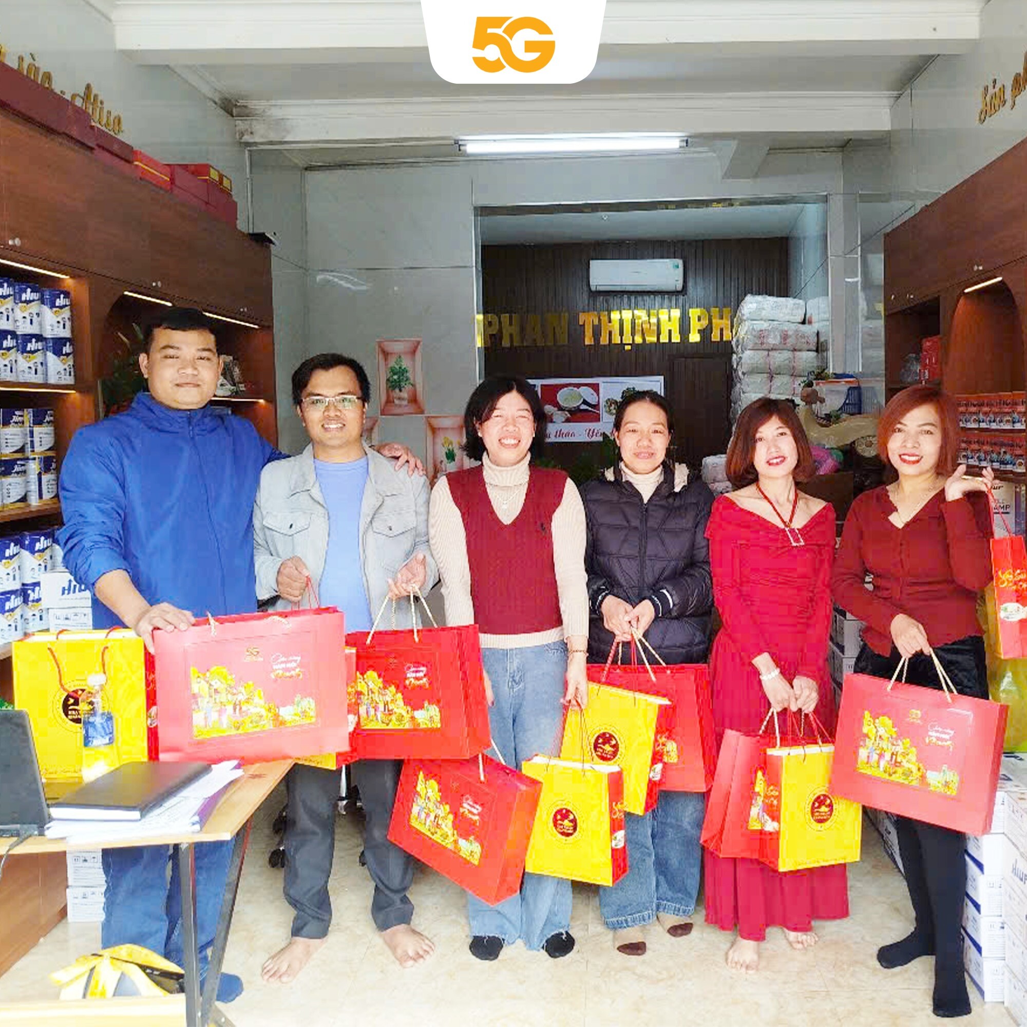 DỊCH VỤ VÀ PHÂN PHỐI 5G 2