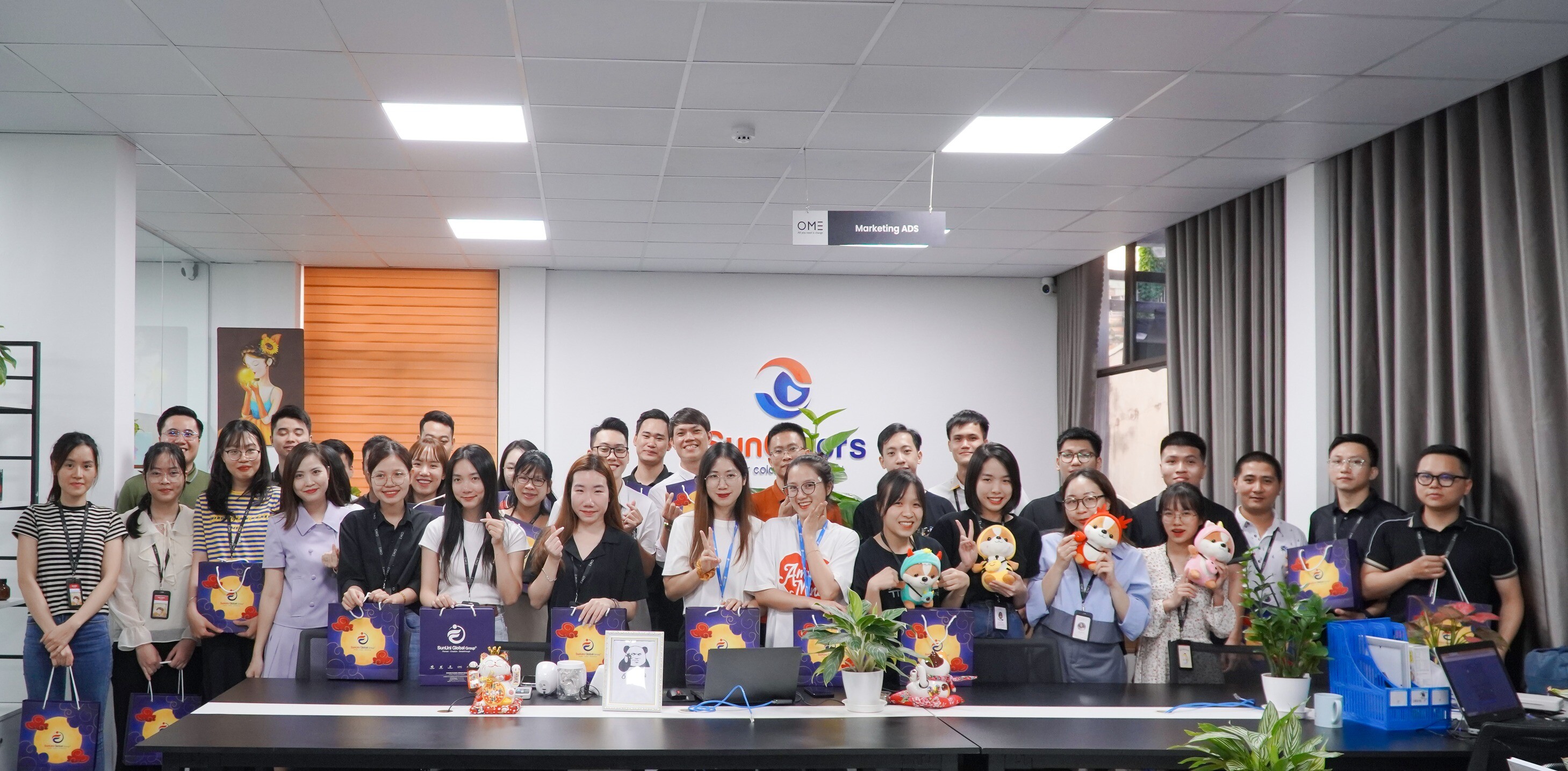 MỸ PHẨM QUỐC TẾ OME 1