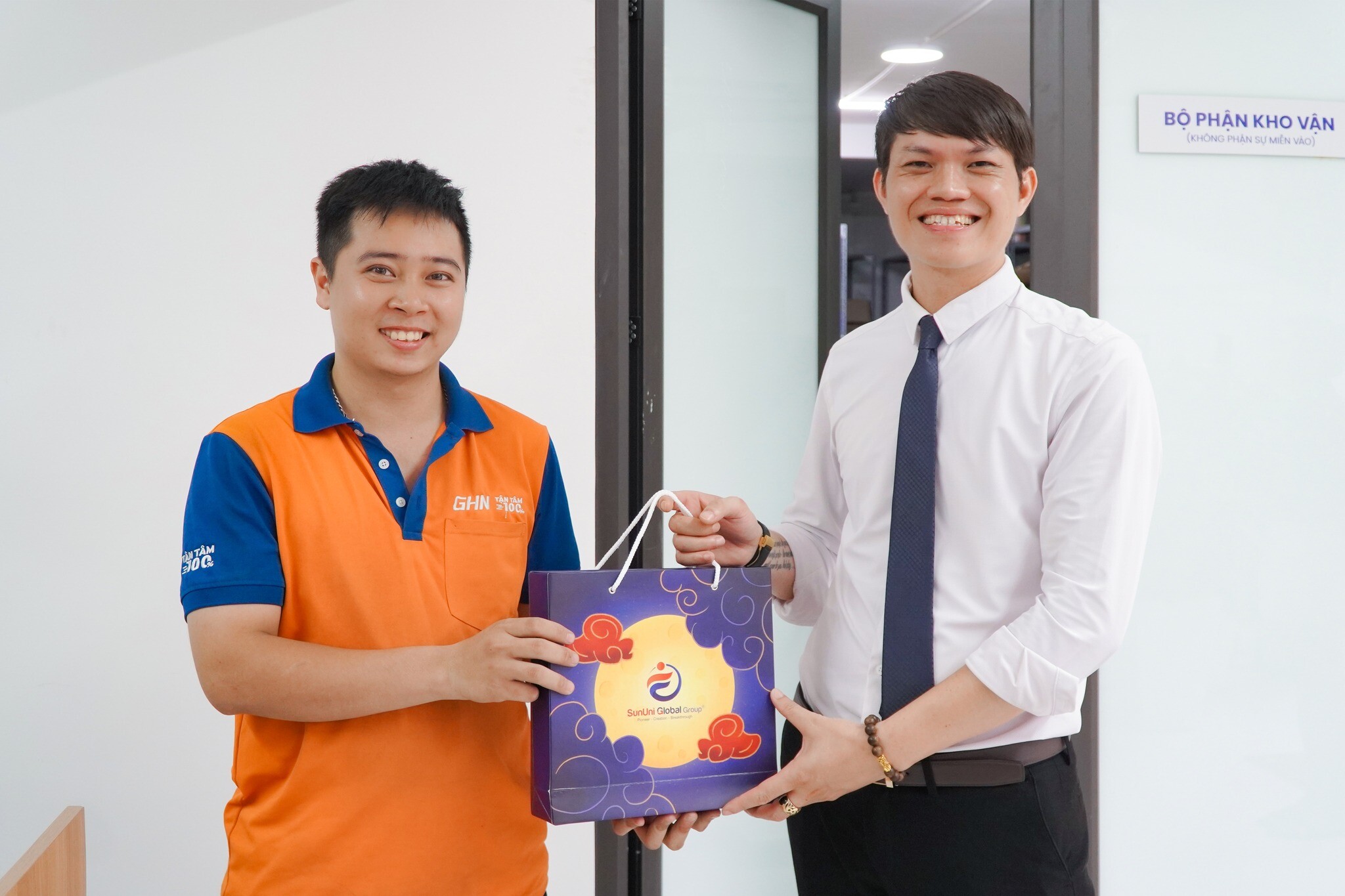 MỸ PHẨM QUỐC TẾ OME 2