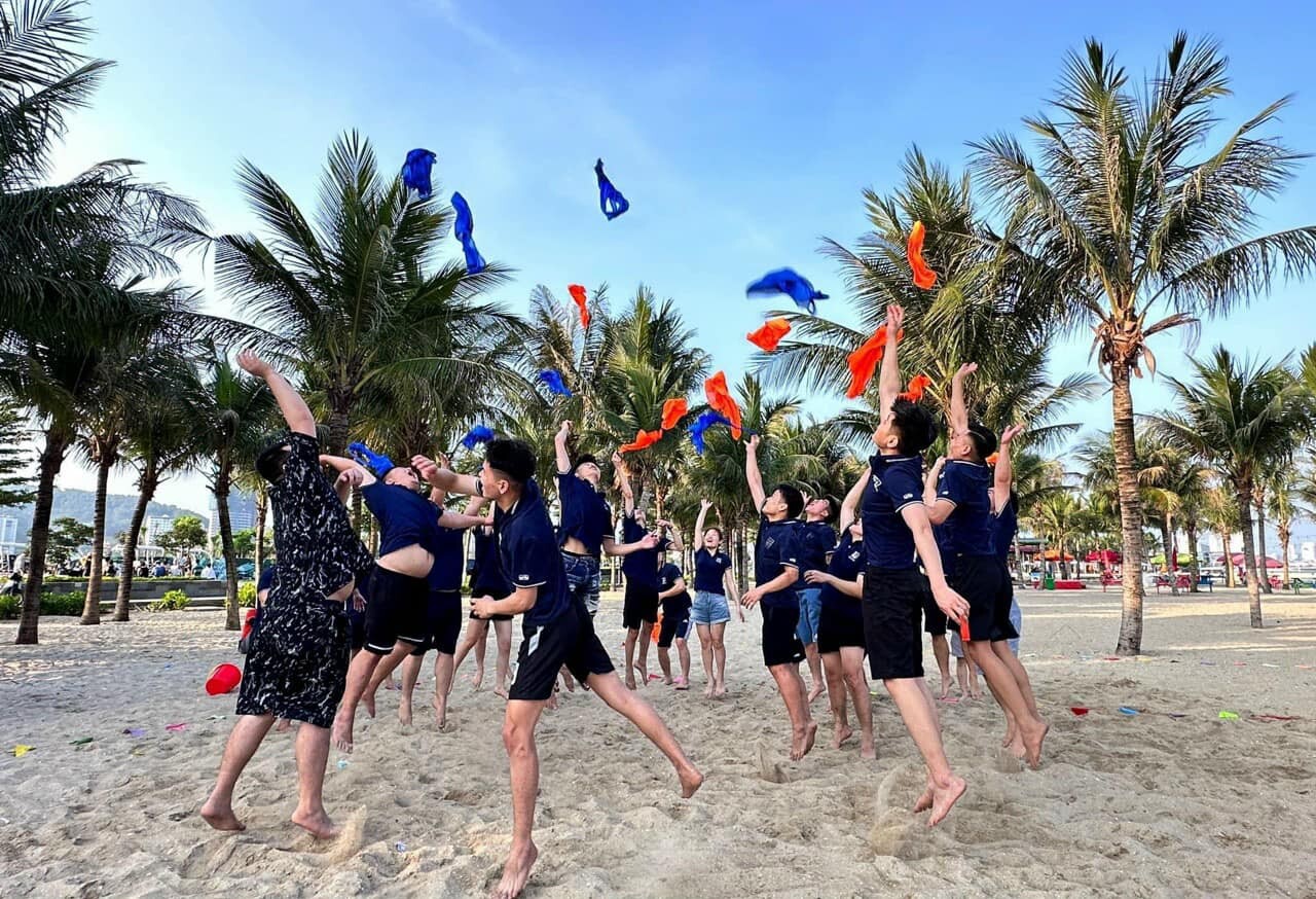 TƯỢNG GỖ ĐẸP 1