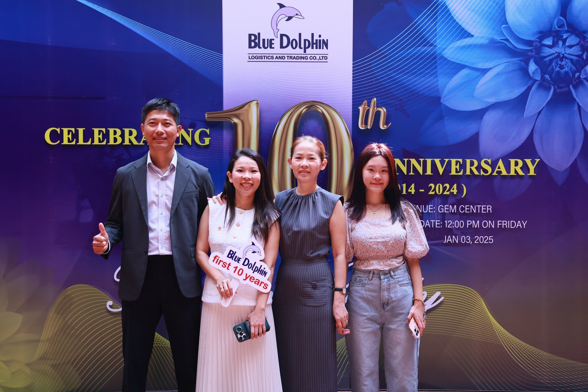 Tiếp vận Thương mại Cá Heo Xanh - Blue Dolphin Logistics 12