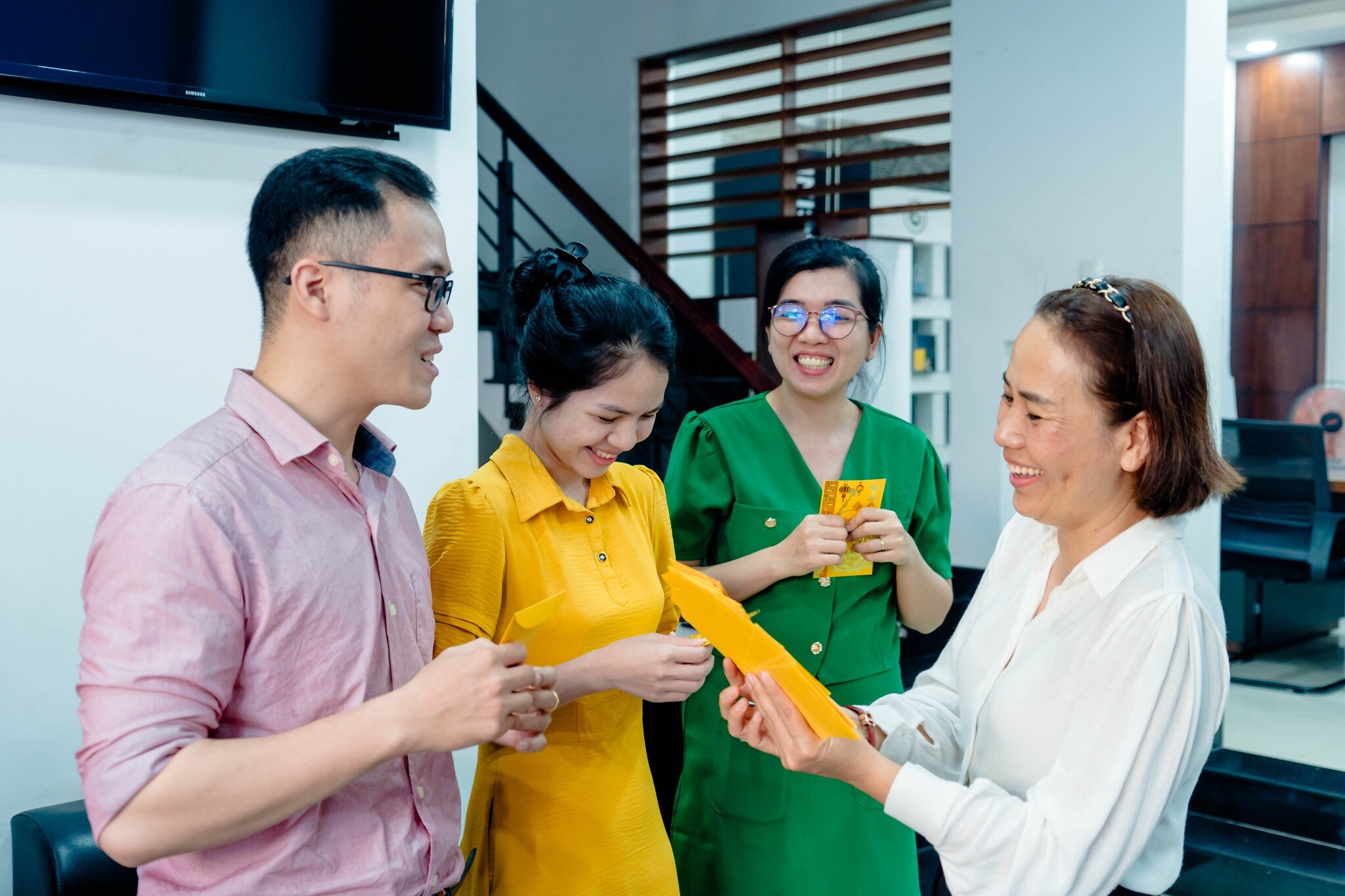 Thương Mại Xuất Nhập Khẩu Uyên Phương 7