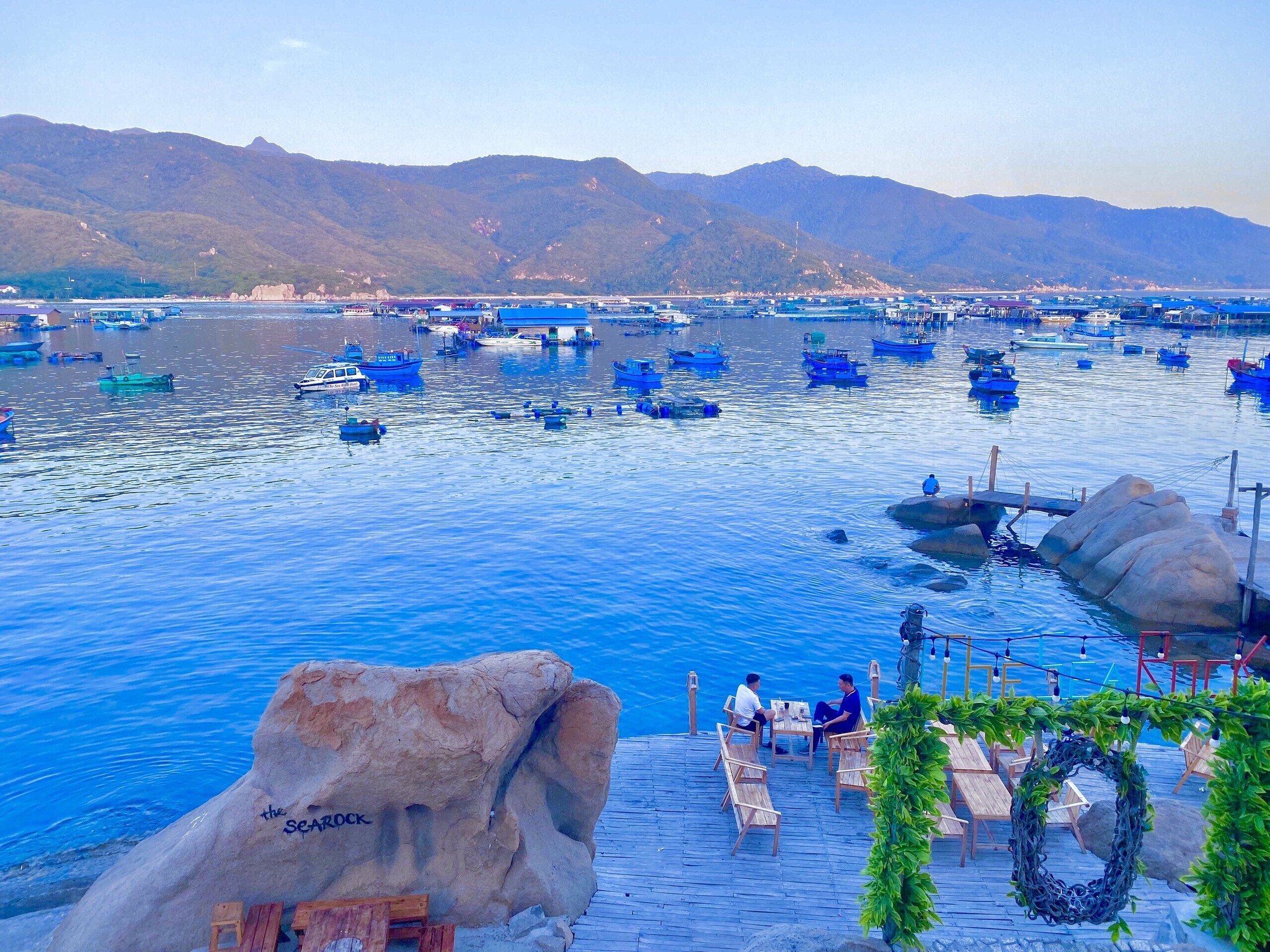 Bất Động Sản Hạnh Phúc 1