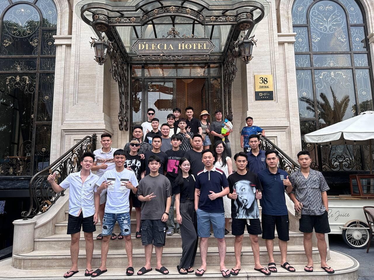 TƯỢNG GỖ ĐẸP 2