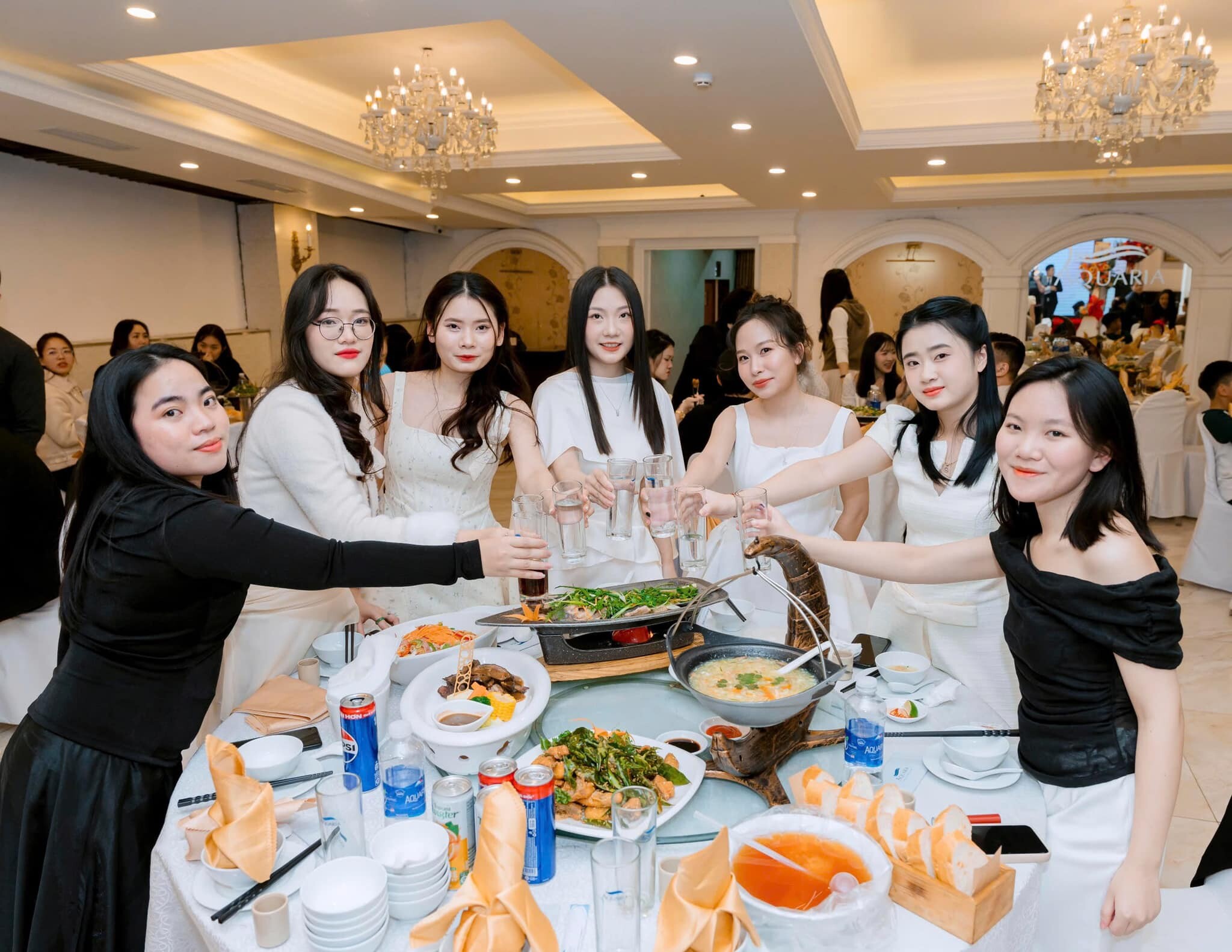 Xuất Nhập Khẩu Quốc Tế FOBSTRAN 12