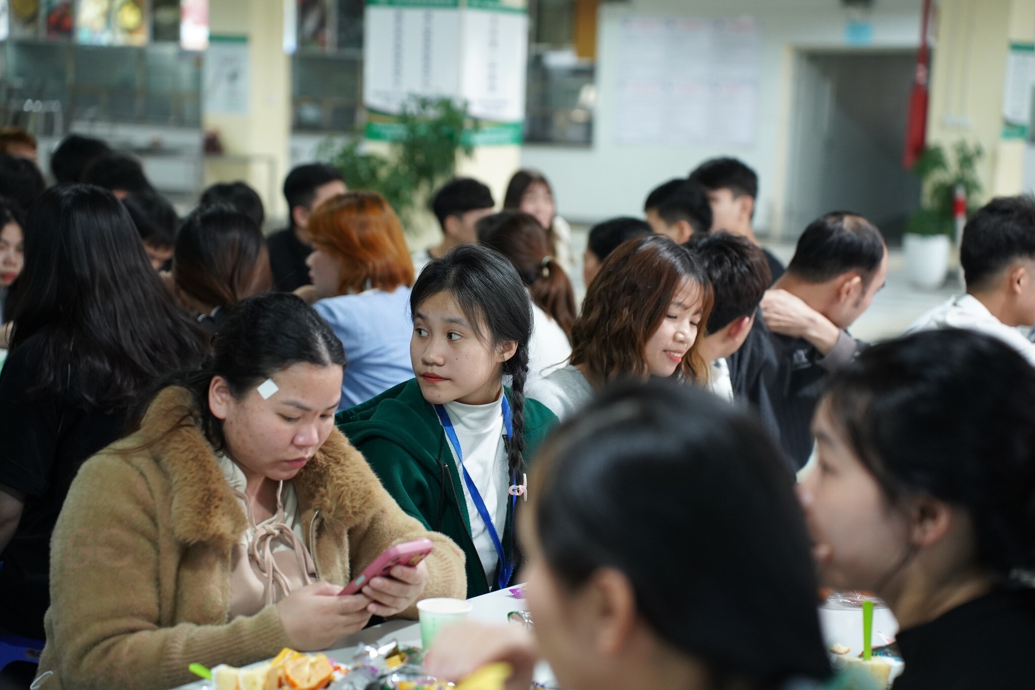 Sản Xuất Biel Crystal 3