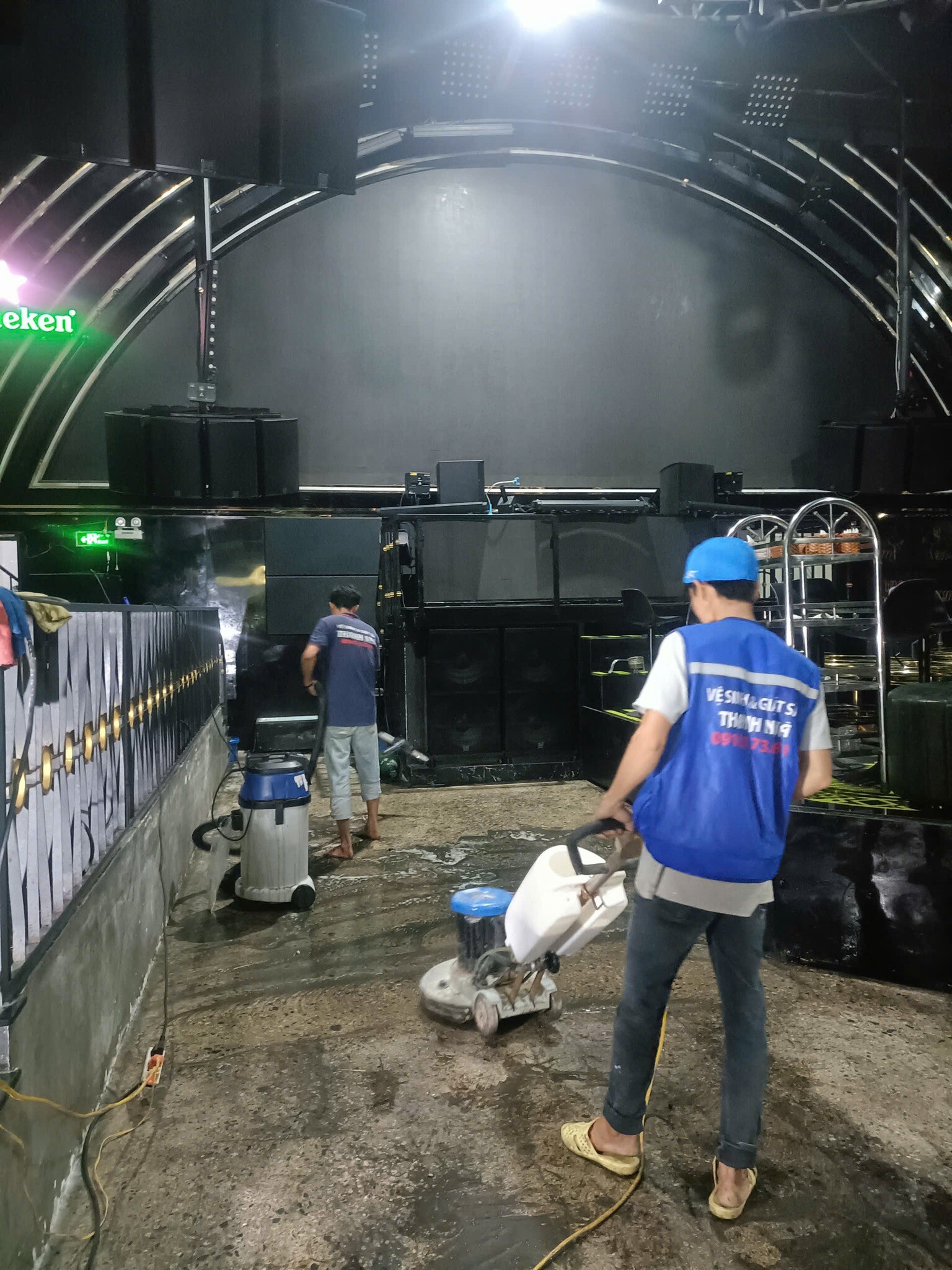 Vệ Sinh Công Nghiệp Thanh Nhã 16