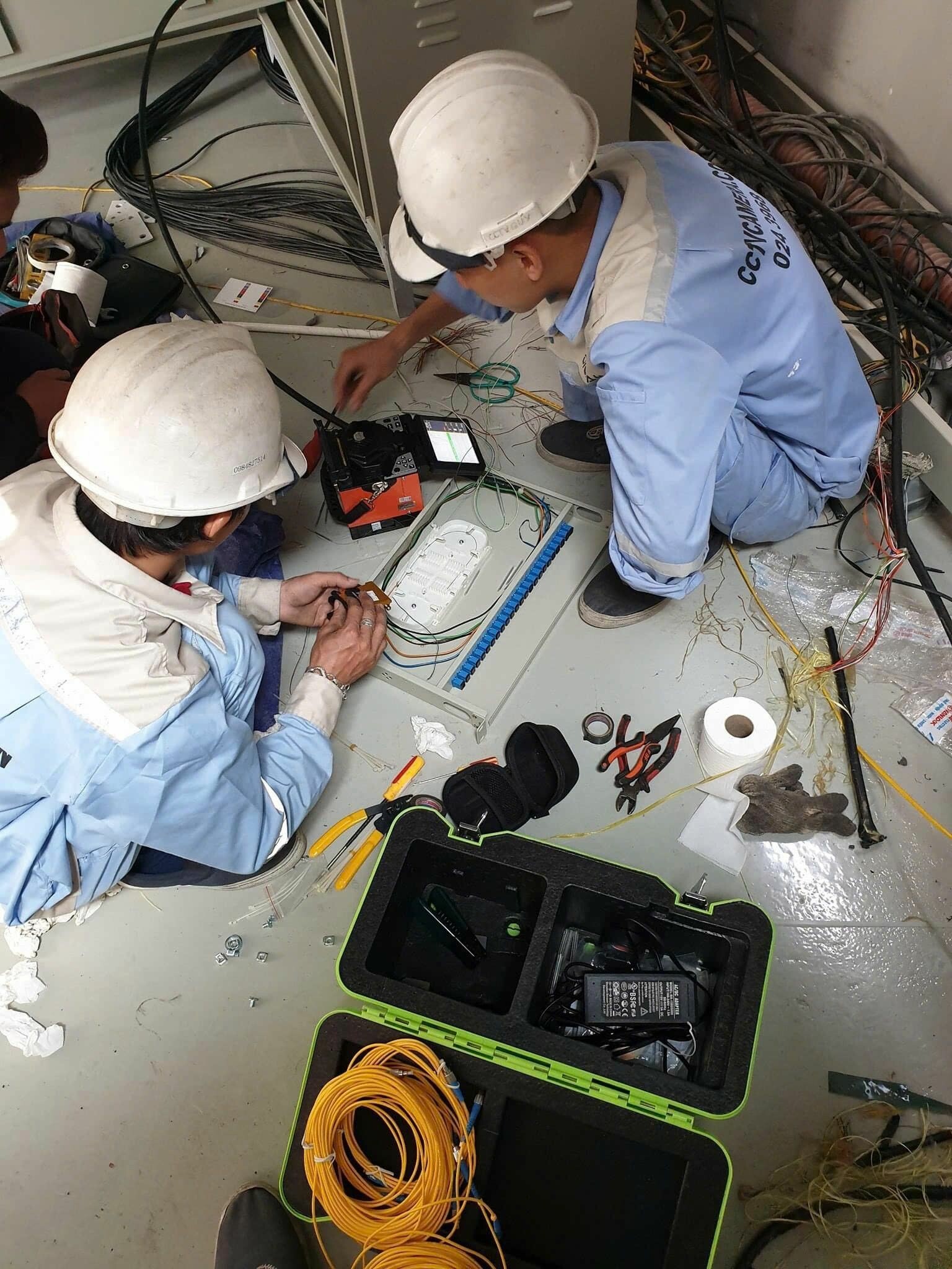 Ứng Dụng Công Nghệ Kỹ Thuật Số 9