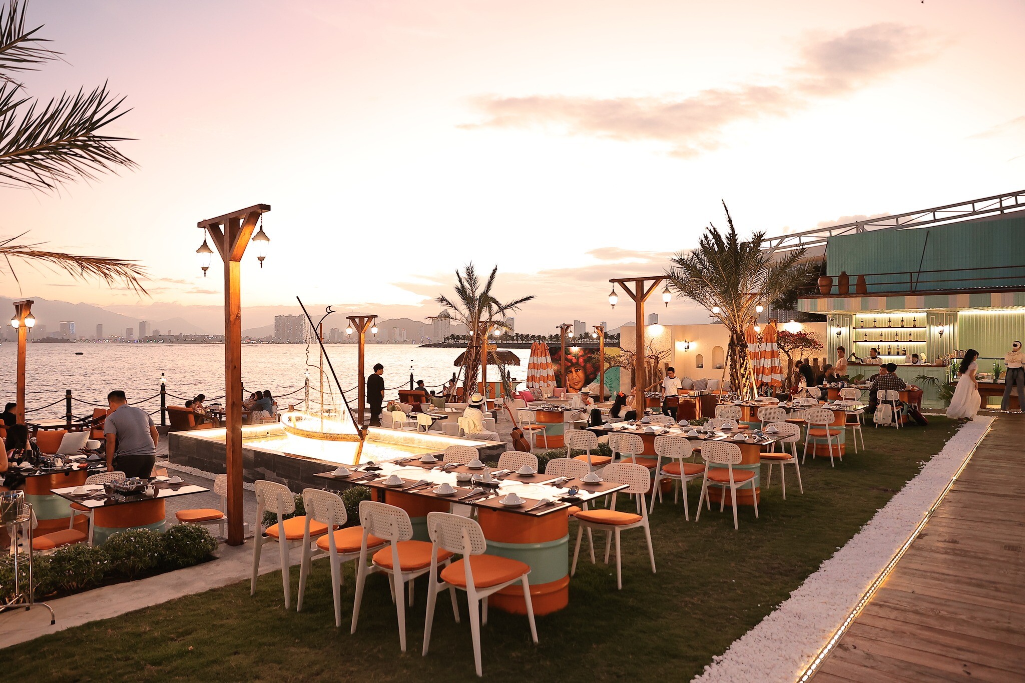 MP Thai Seafood Restaurant 9