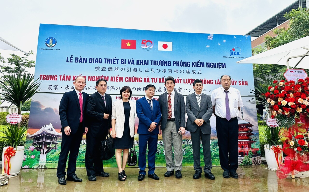 Thiết bị Vật tư Khoa học Kỹ Thuật và Du lịch Trung Sơn T.S.S.E 10