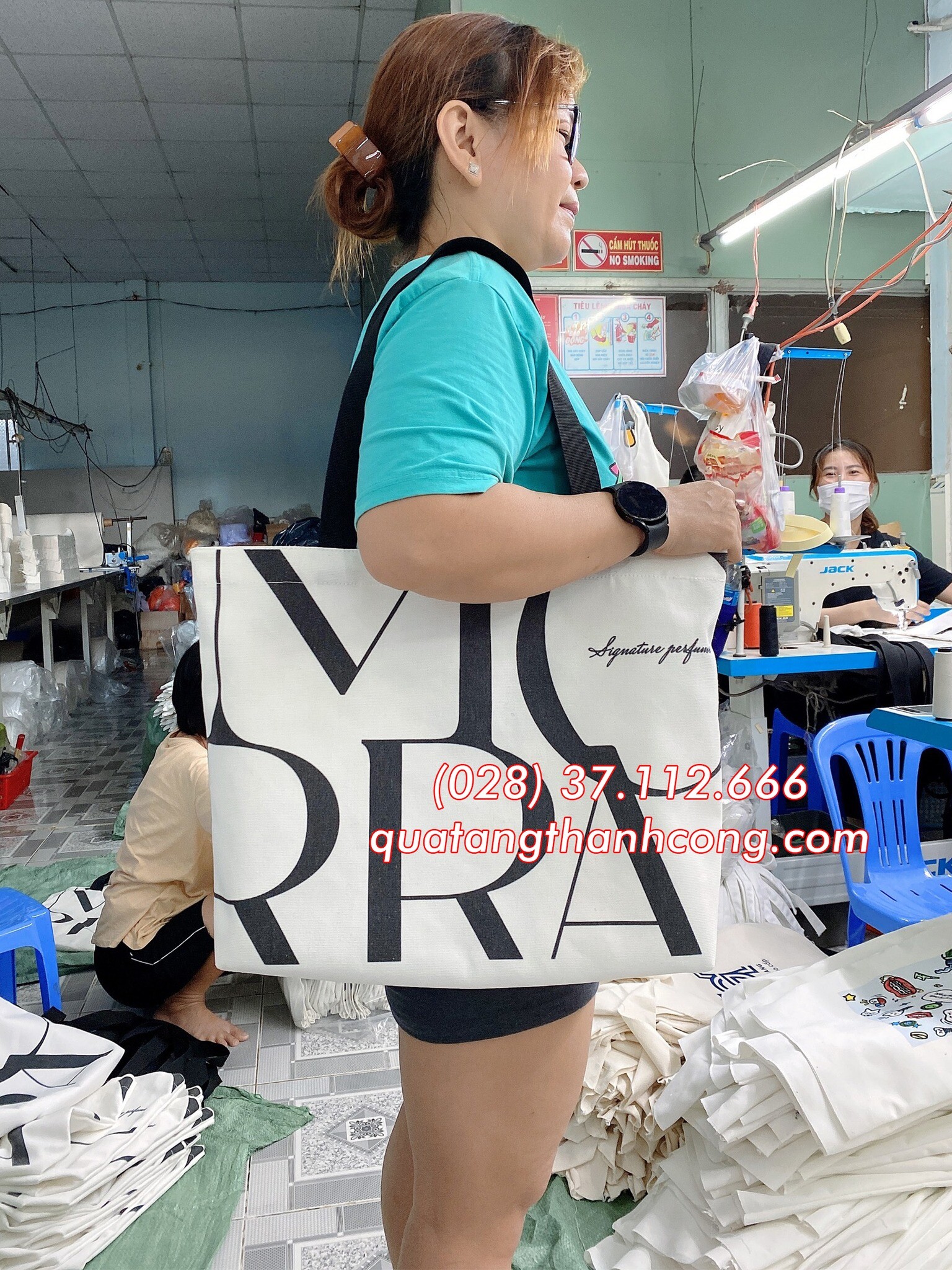 Sản Xuất Quà Tặng Thành Công 6