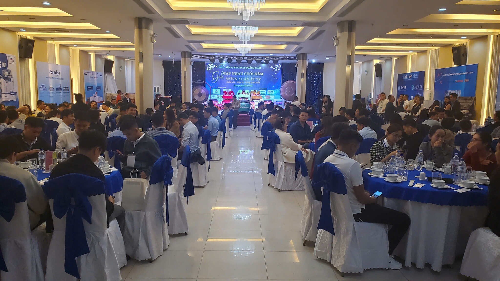 ZHEJIANG UNIVIEW TECHNOLOGIES CO.,LTD 1