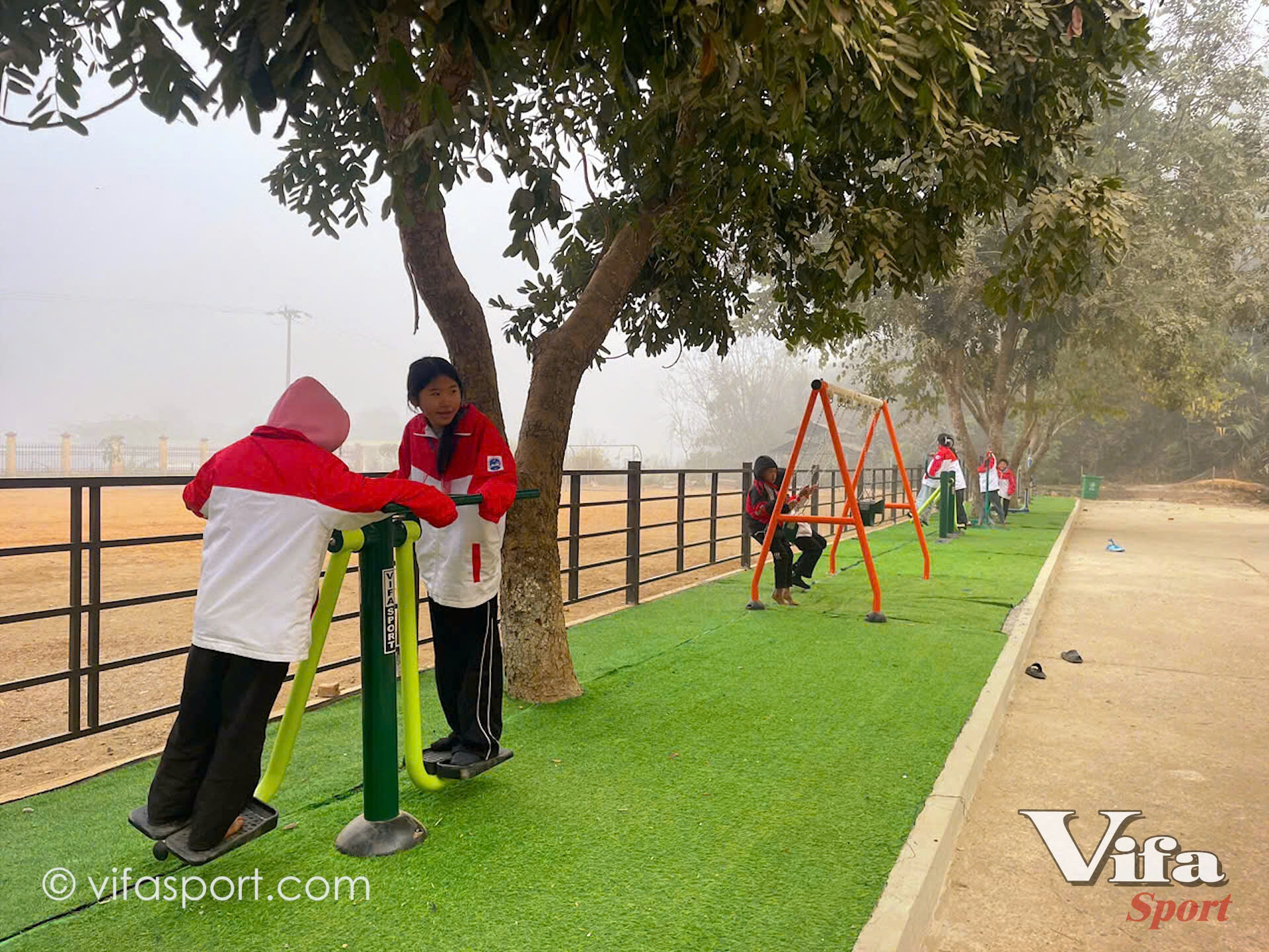 Công Ty TNHH Việt Pháp 8