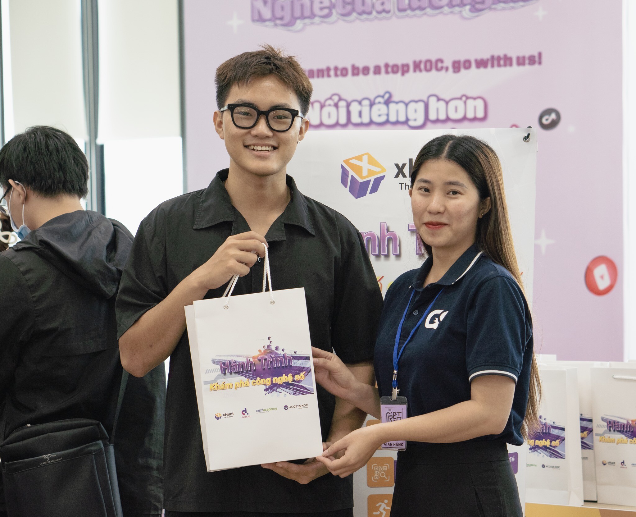 Công Nghệ Gostream 8