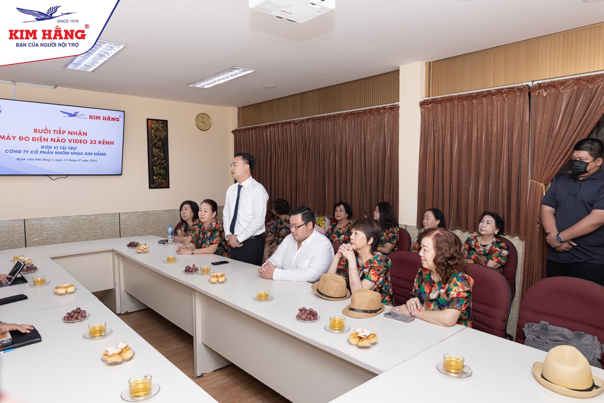 Nhôm - Nhựa Kim Hằng 10