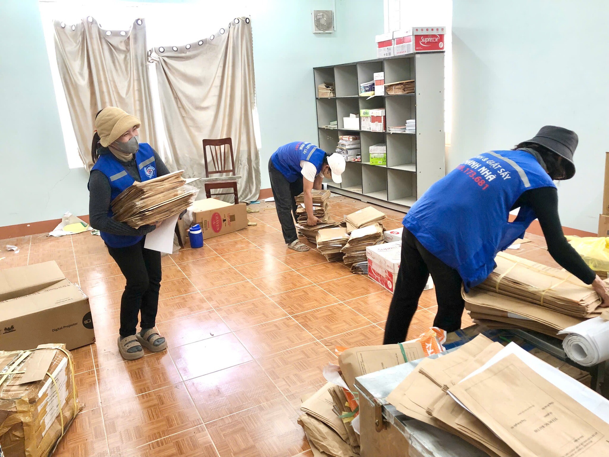 Vệ Sinh Công Nghiệp Thanh Nhã 8