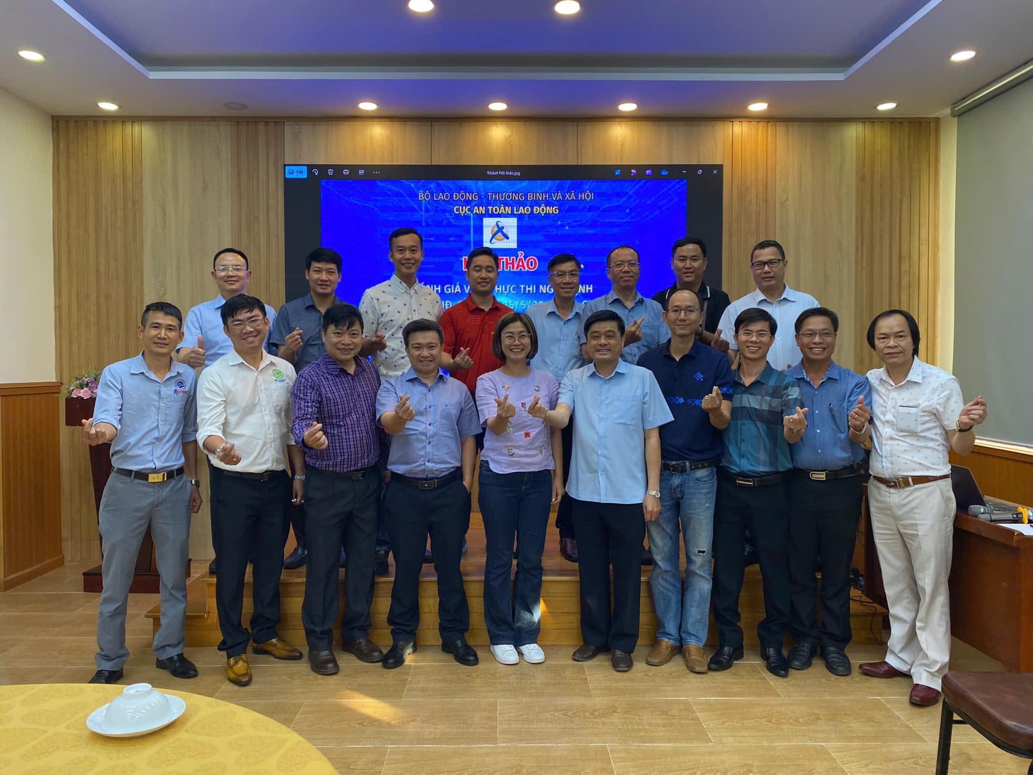 Đào Tạo Và Tư Vấn An Toàn MT 13