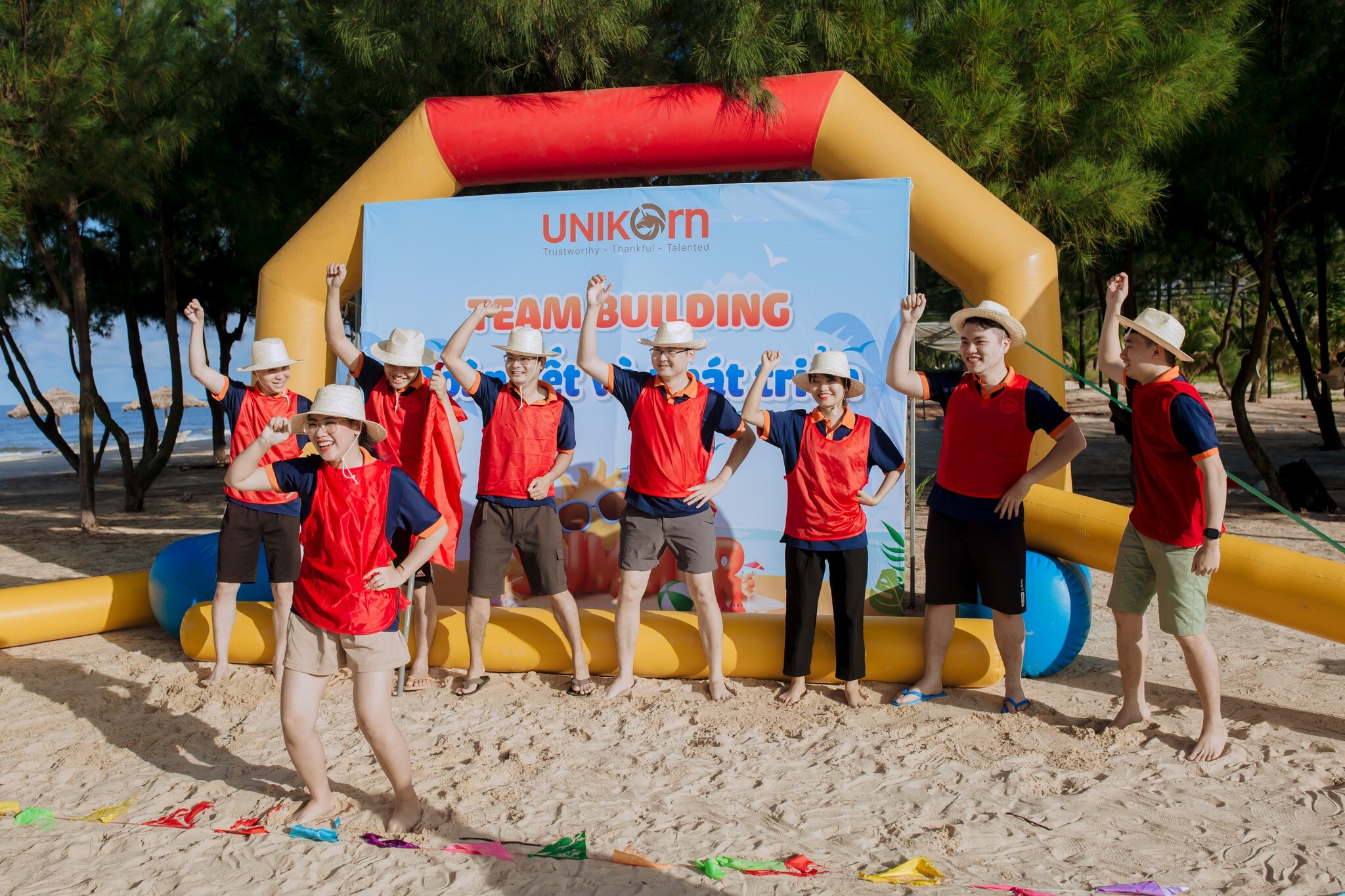 Giải pháp công nghệ Unikom 7