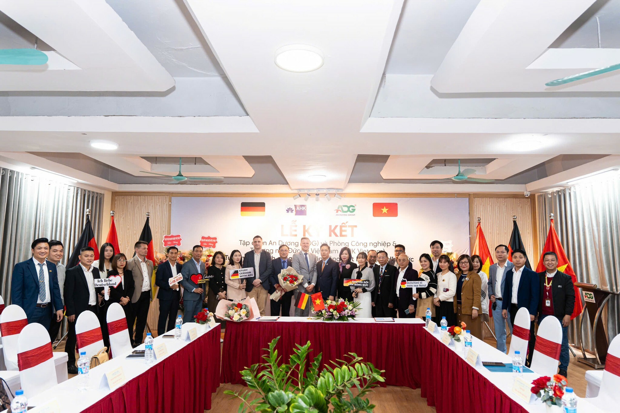 TẬP ĐOÀN AN DƯƠNG 9