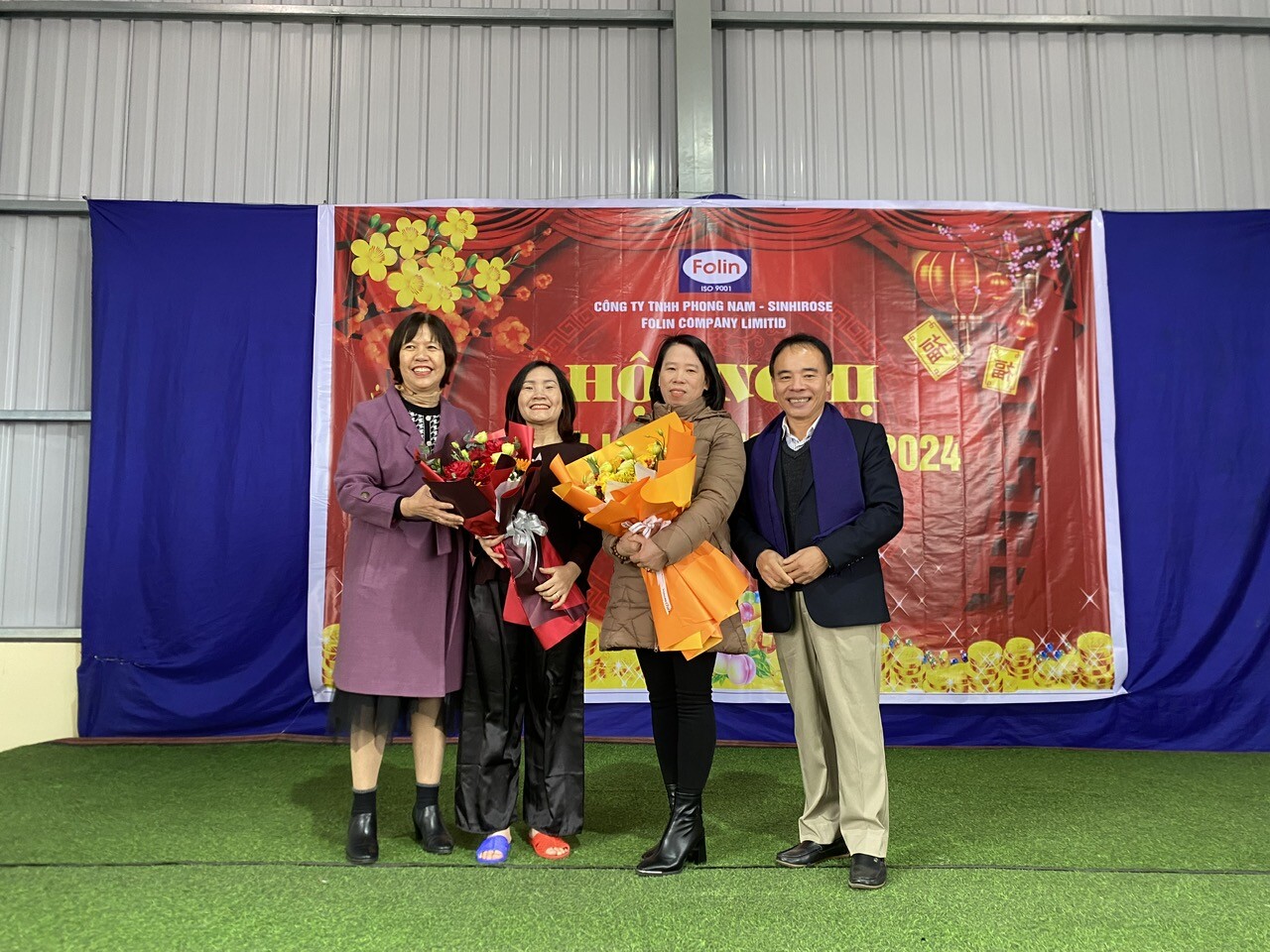 Phong Nam - Sinhirose 1