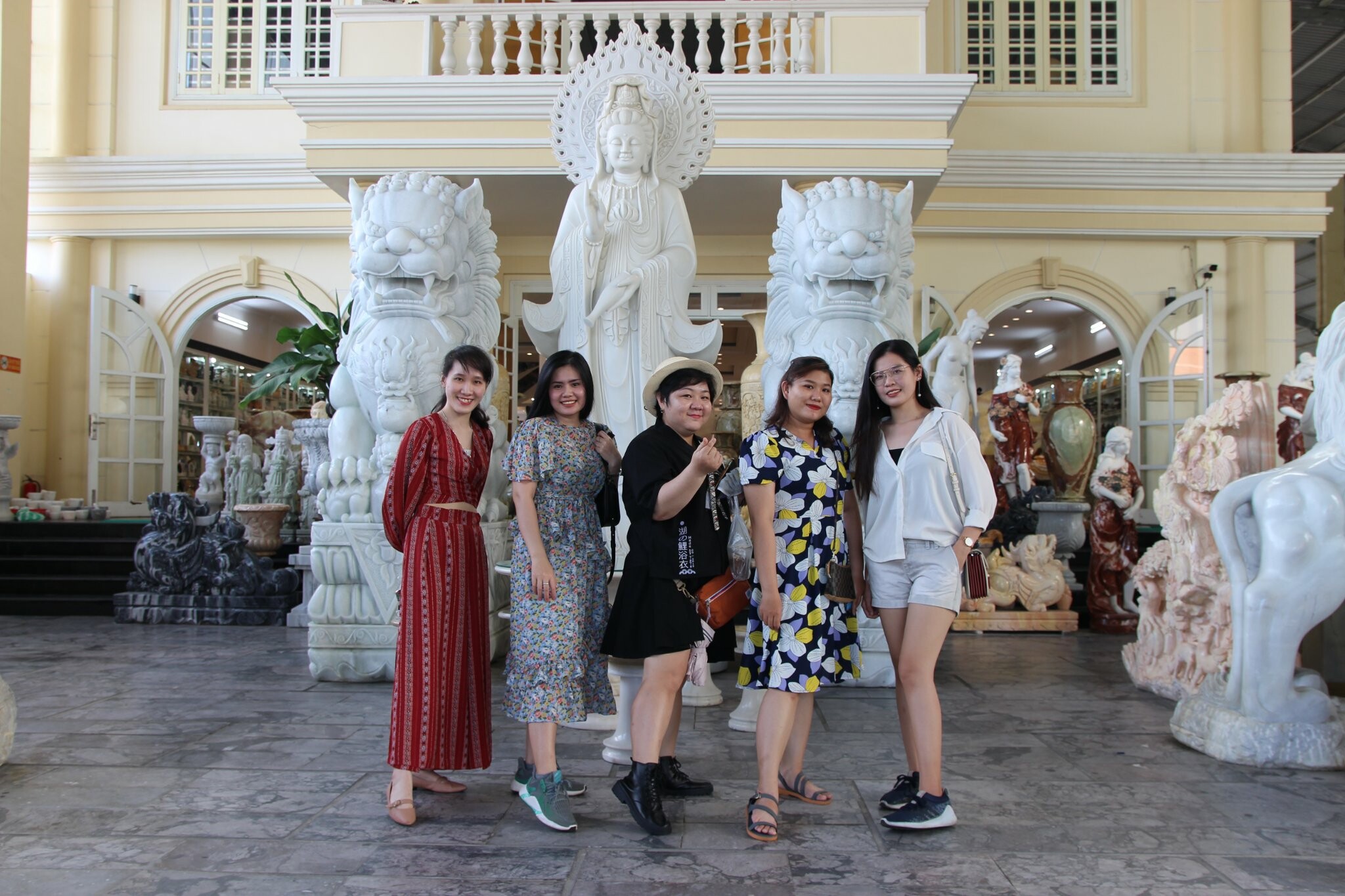 Quảng Cáo Tân Hải Thái 9