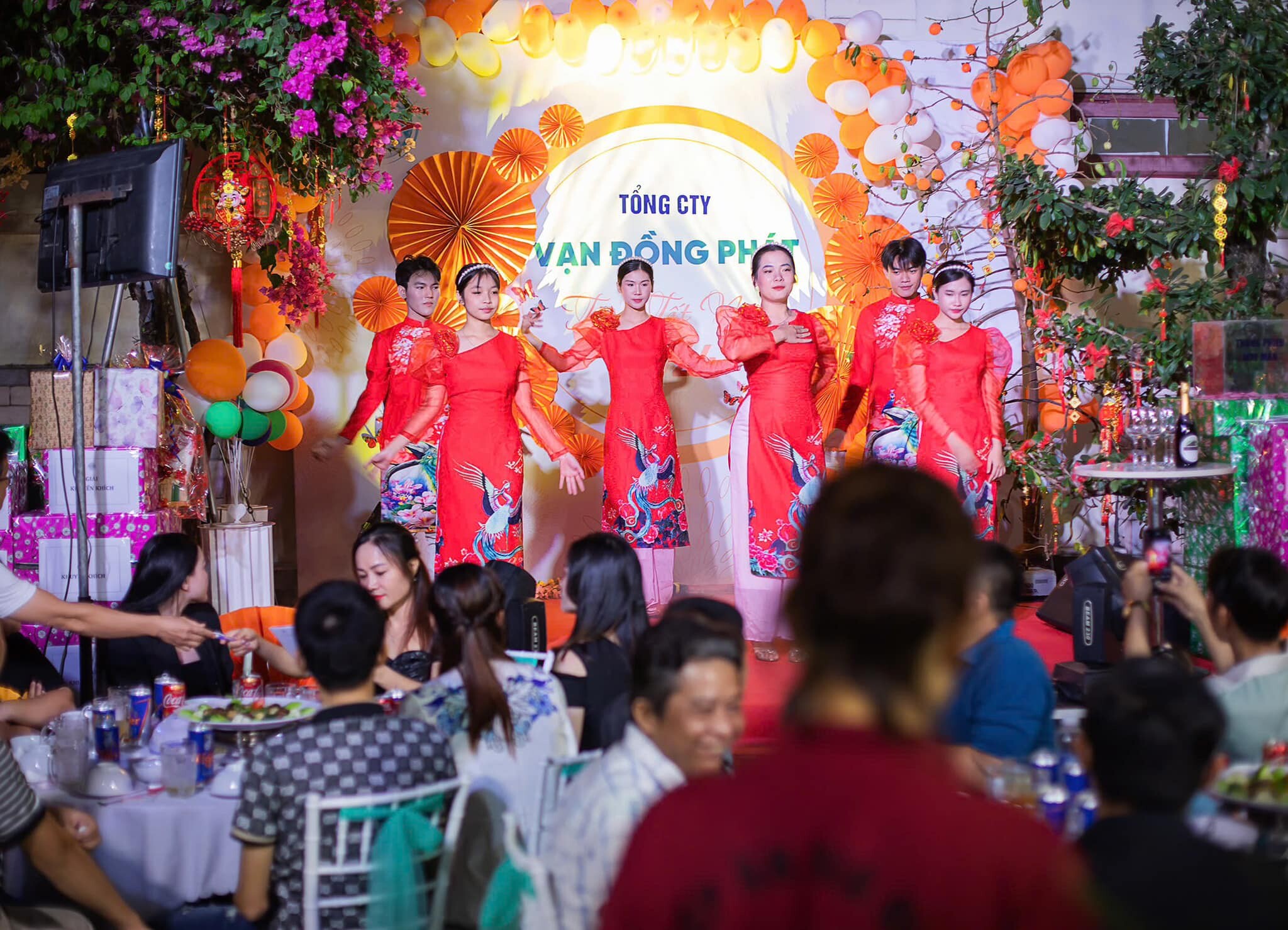 Sản Xuất Thương Mại Dịch Vụ Vạn Đồng Phát 1