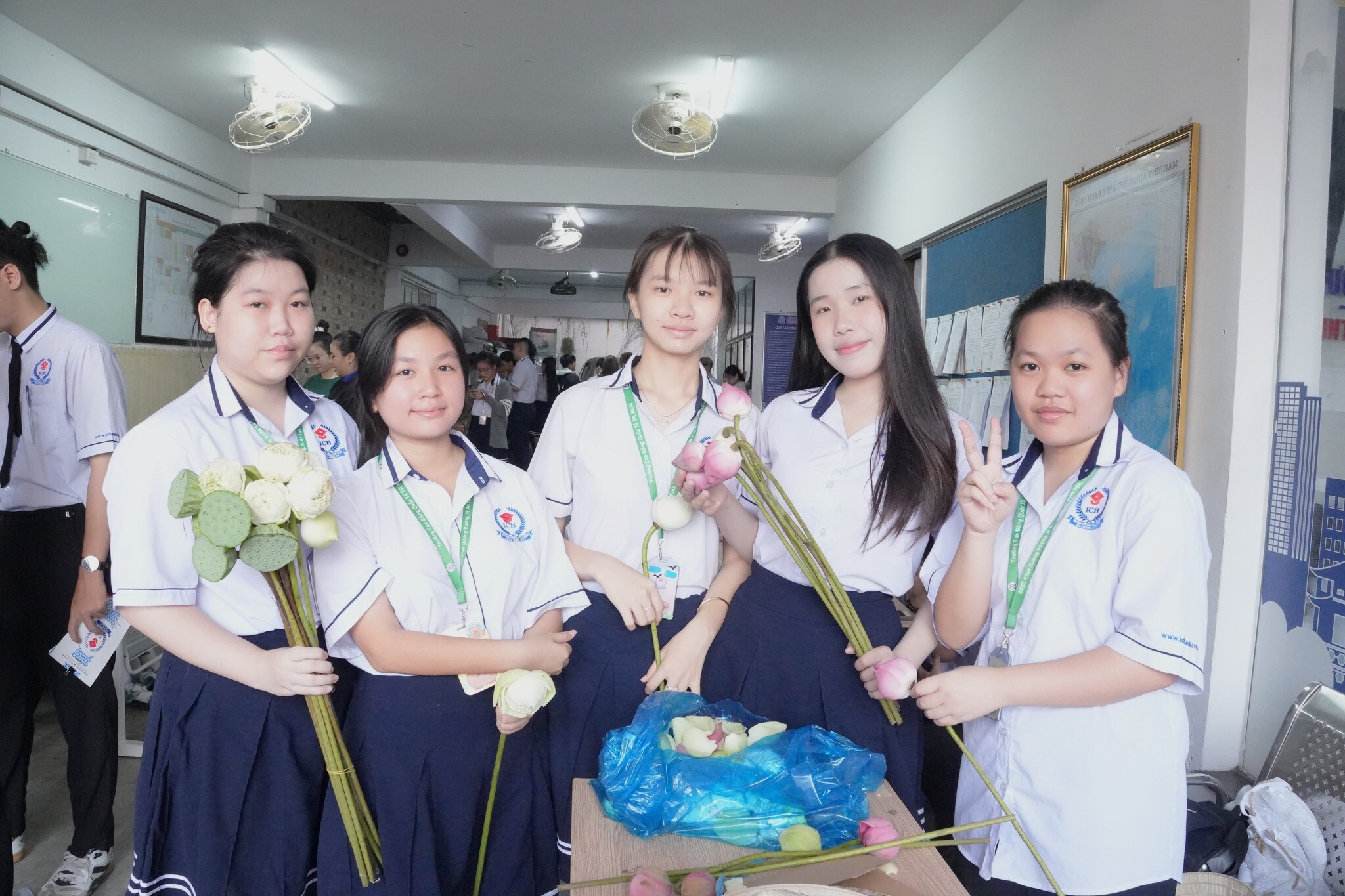 Trường Cao Đẳng Quốc Tế TPHCM 11