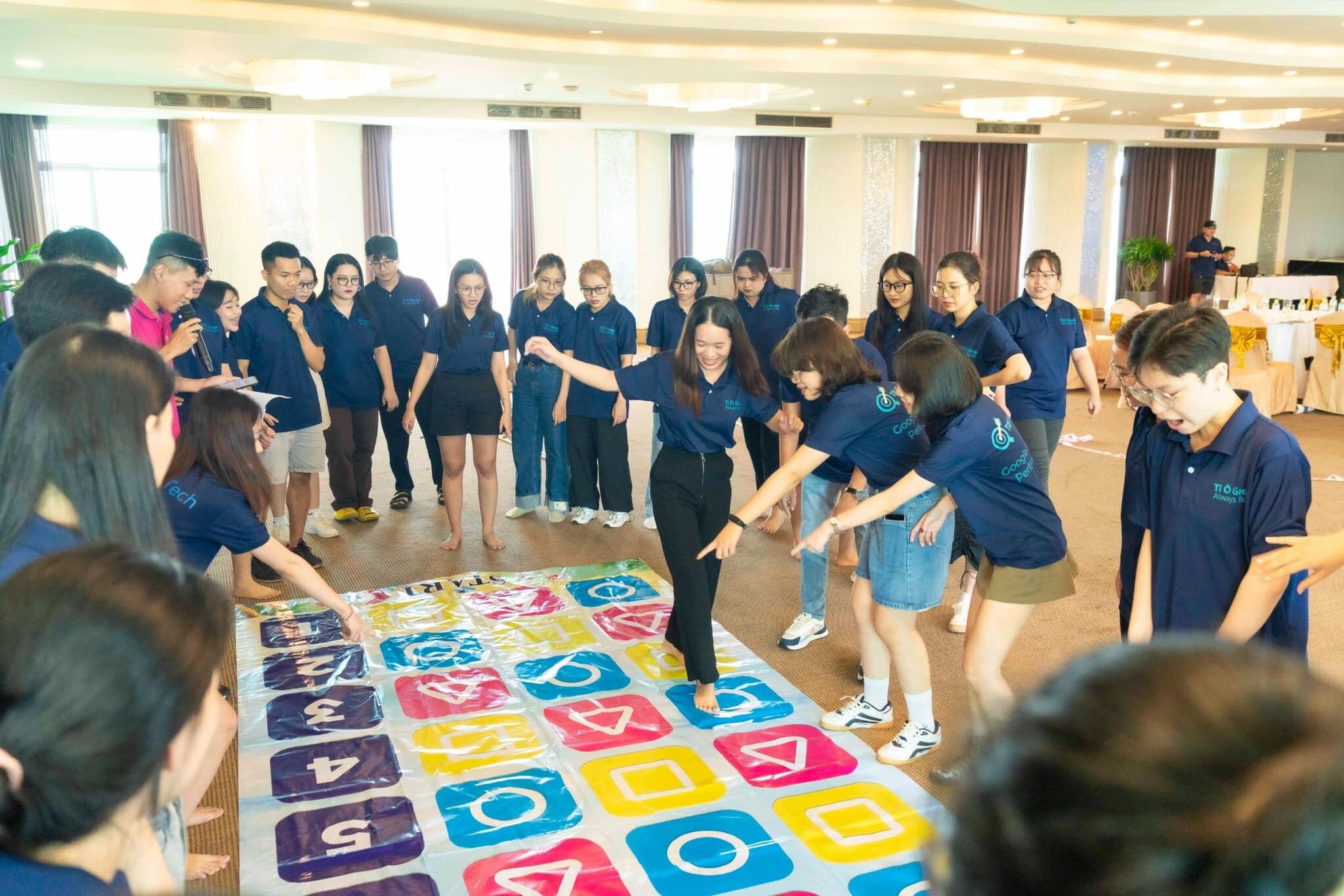 CÔNG TY TNHH TOS - TopOnSeek 1