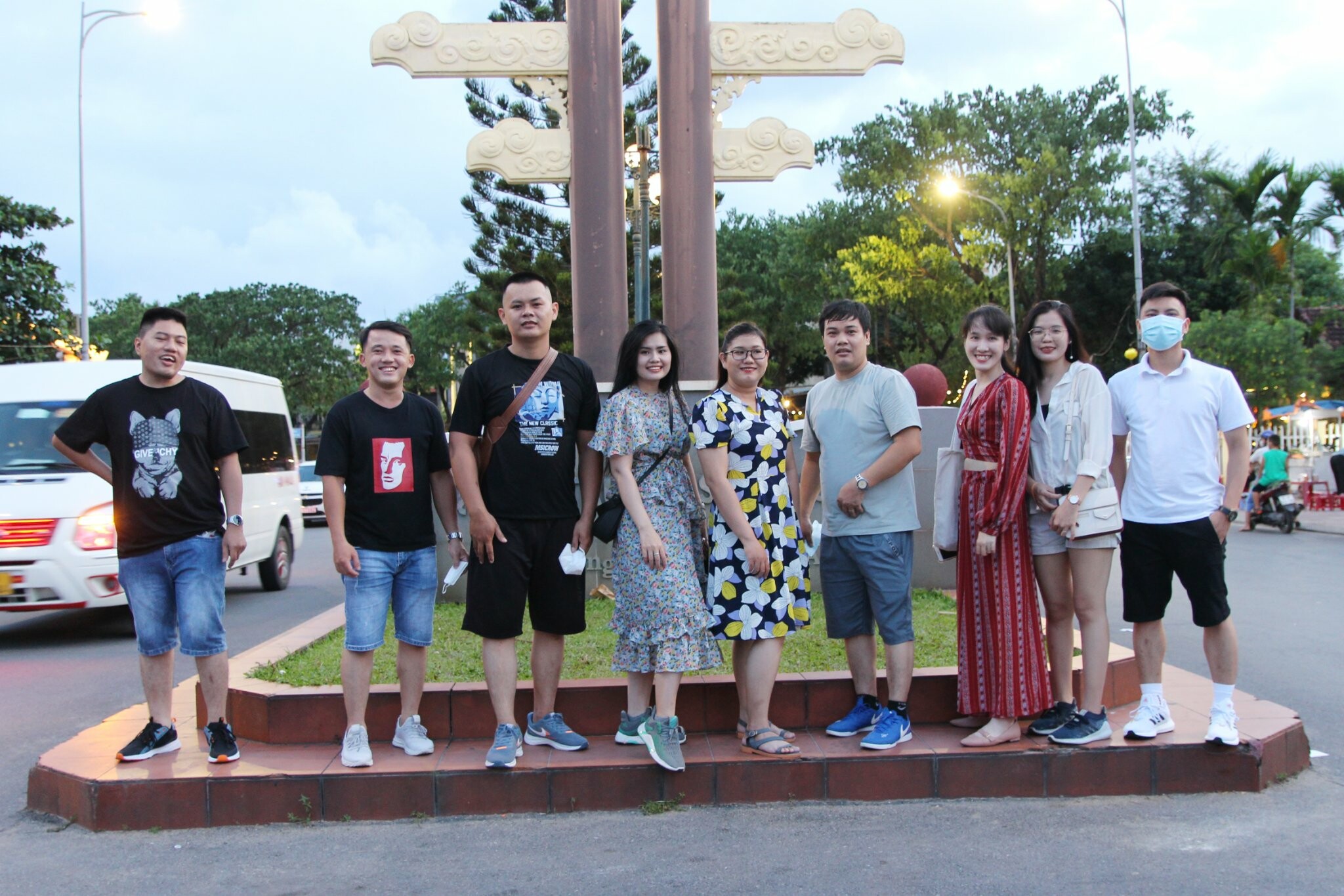 Quảng Cáo Tân Hải Thái 4