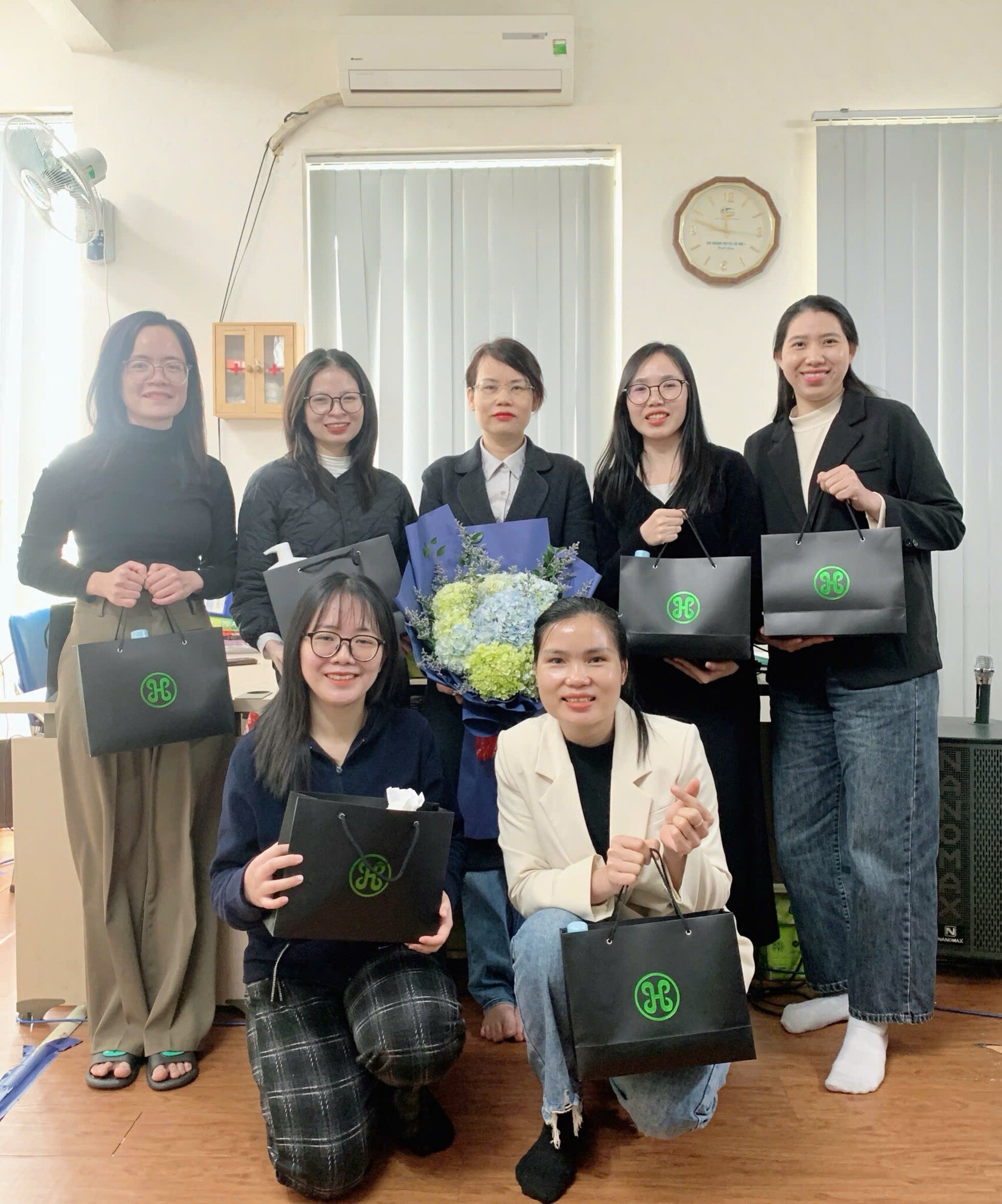 Điện Và Công Nghiệp Hà Linh 13