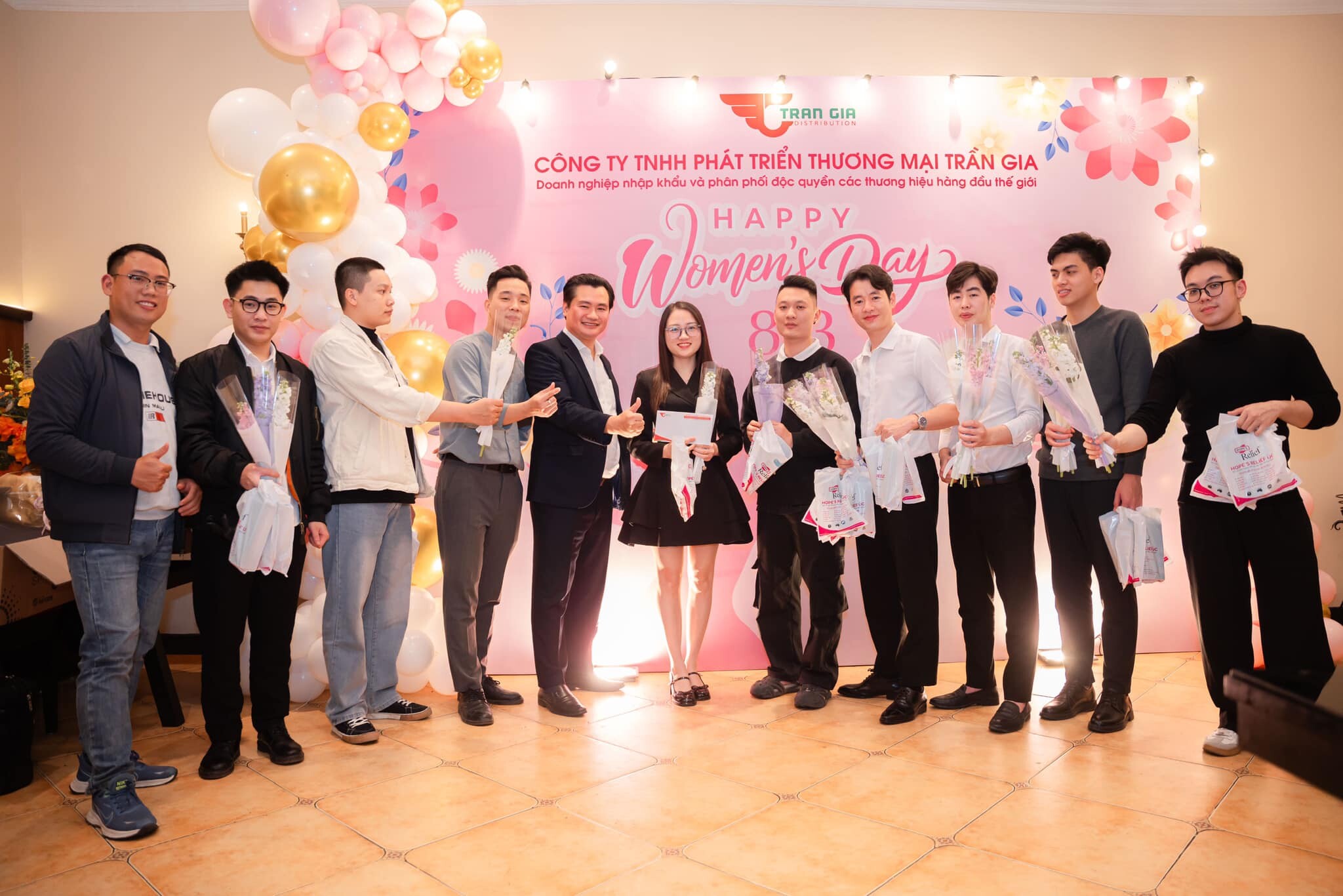 Phát Triển Thương Mại Trần Gia 8