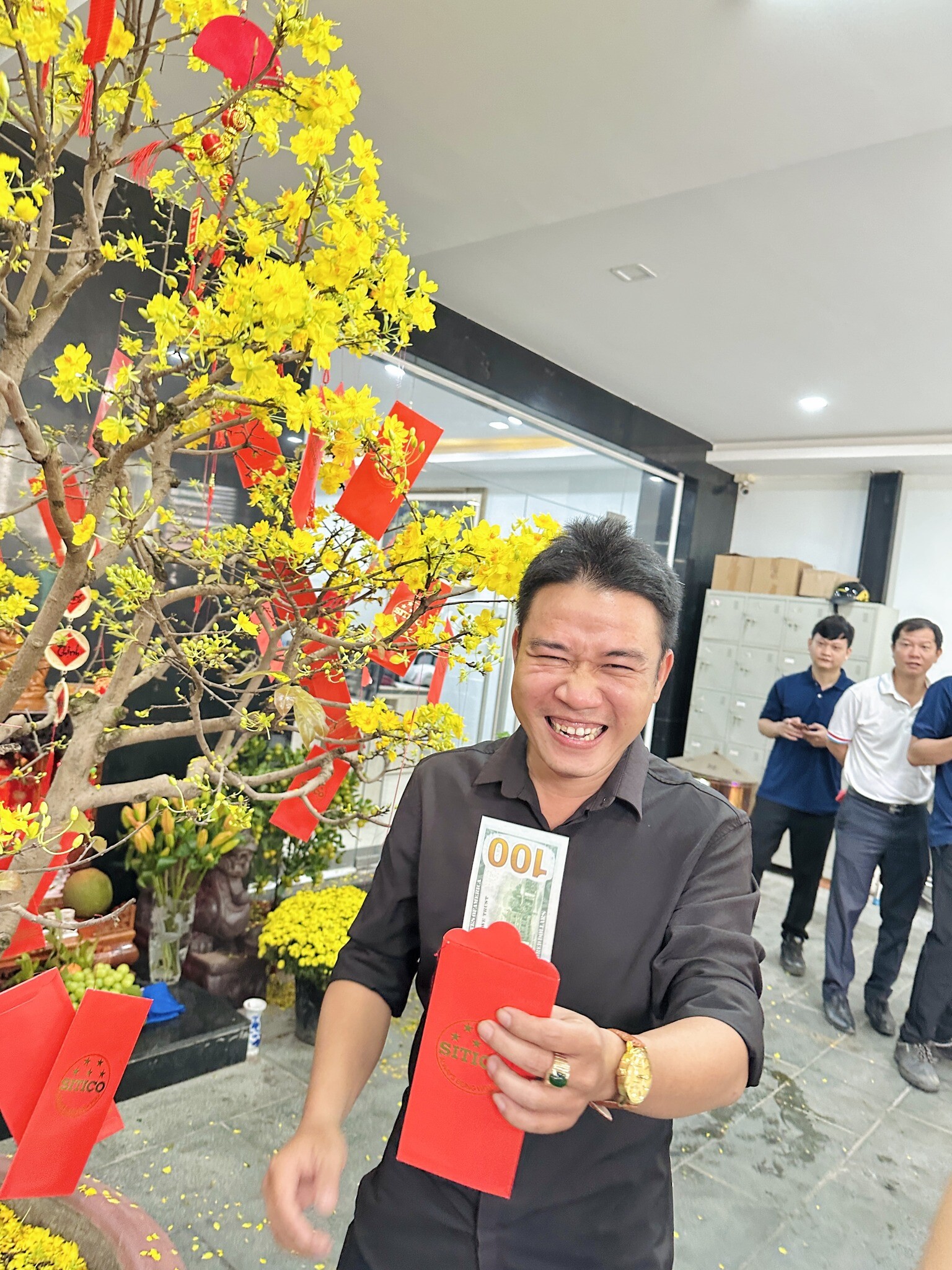 Thương Mại và DV Sinh Thịnh 12