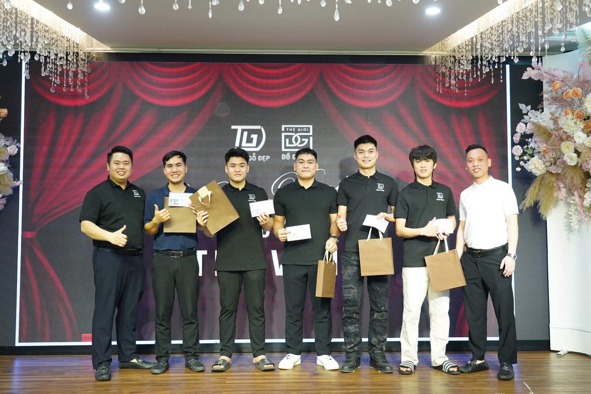 TƯỢNG GỖ ĐẸP 10