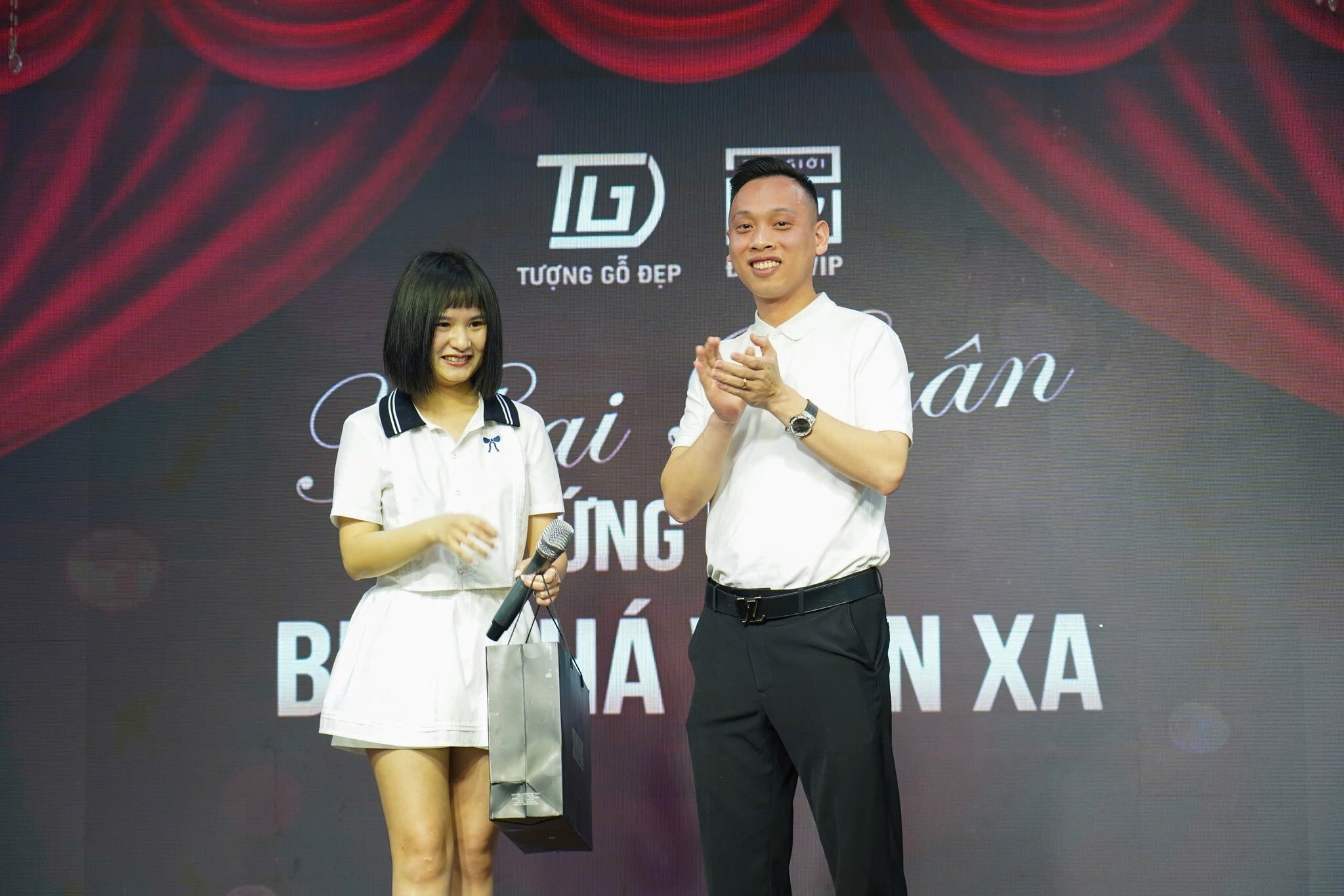 TƯỢNG GỖ ĐẸP 9