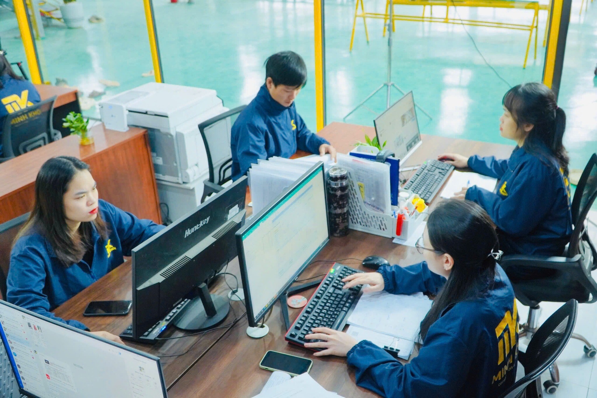 ĐẦU TƯ THƯƠNG MẠI XÂY DỰNG MINH KHÔI 5