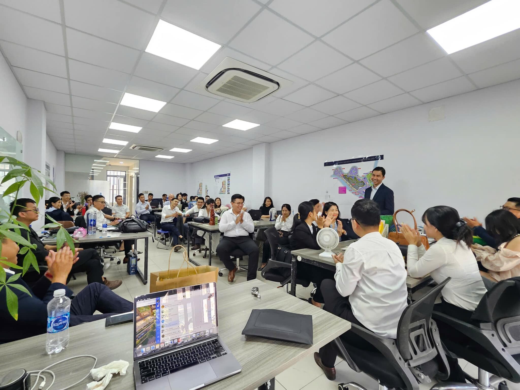 SALEREAL INVESTMENT 13