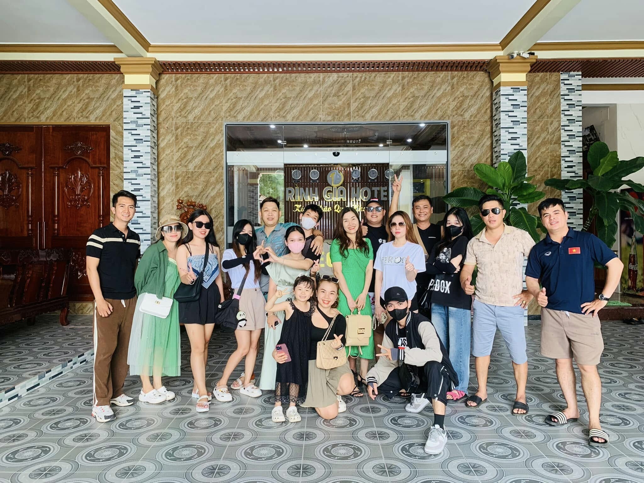 KHÁCH SẠN TRÌNH GIA 6