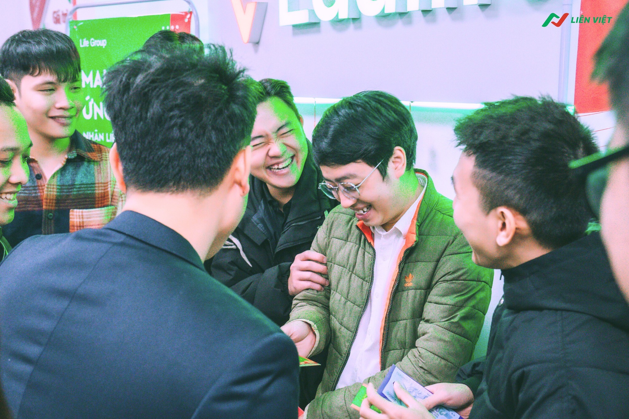 Giáo dục Liên Việt - LV EDU 12