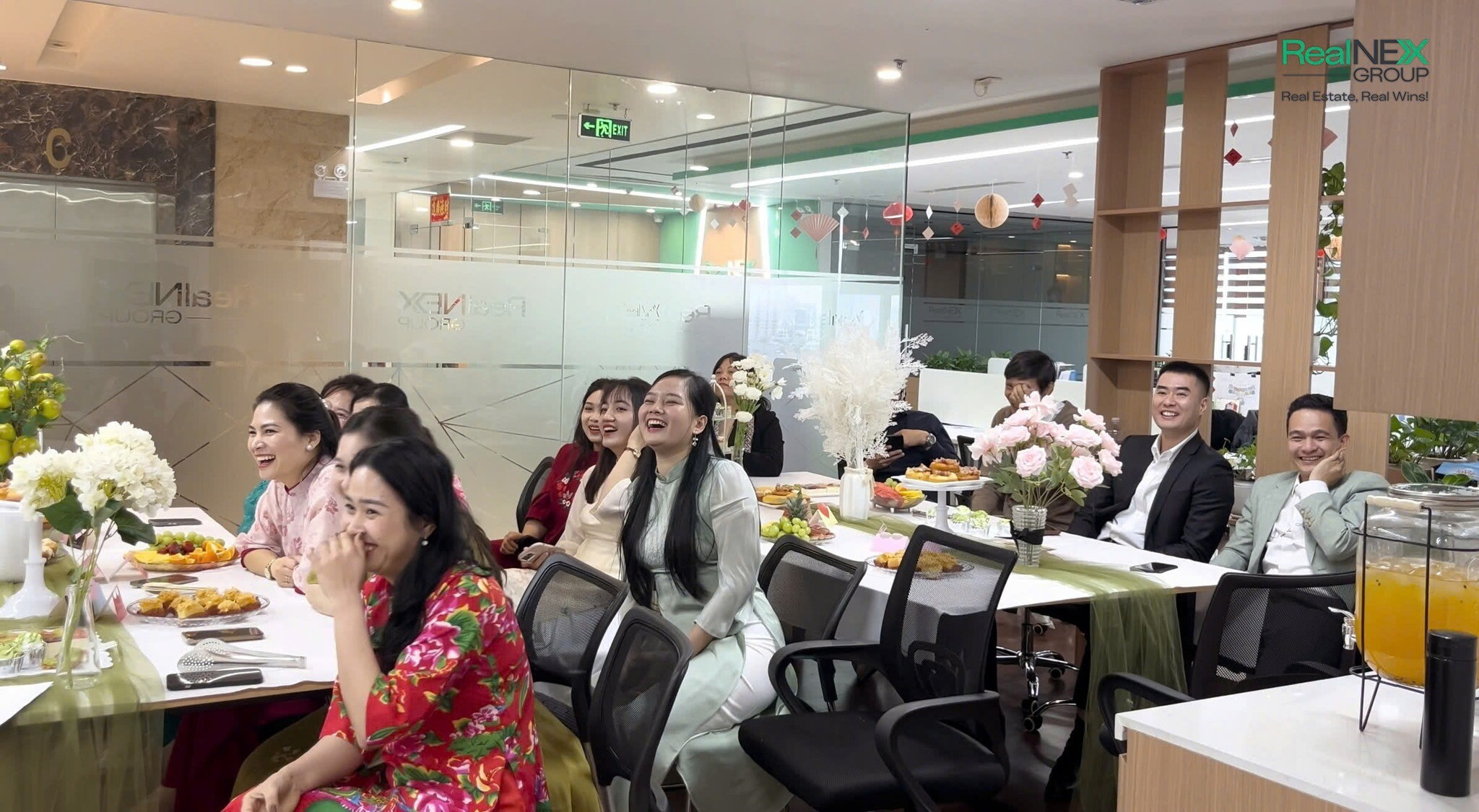 TẬP ĐOÀN REALNEX 9