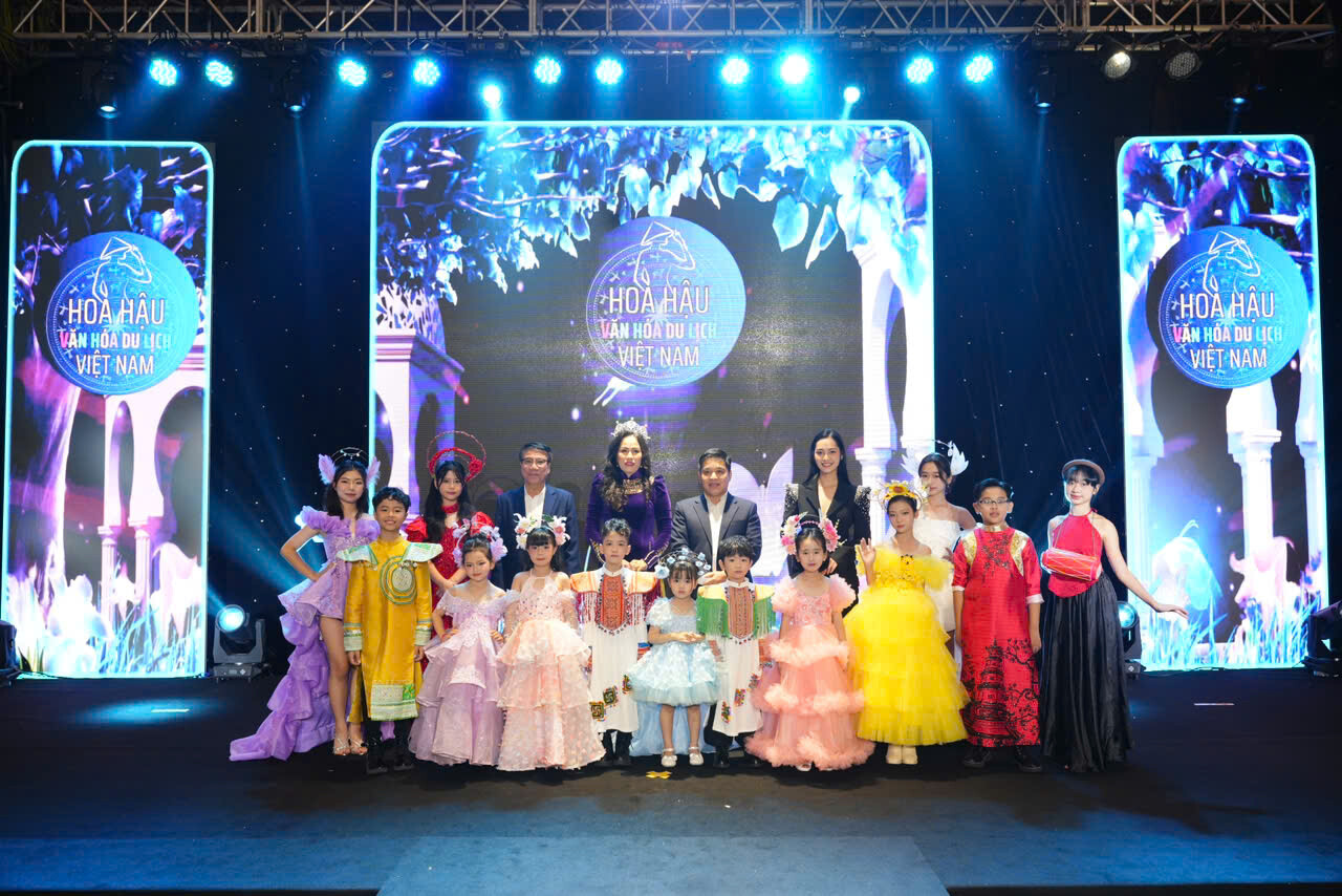 Đầu Tư & Phát Triển Học Đường Quốc Tế - iSchool Viet Nam 4