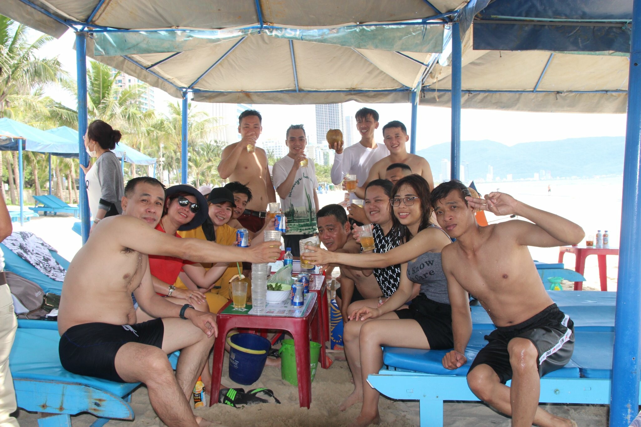 Quảng Cáo Tân Hải Thái 6