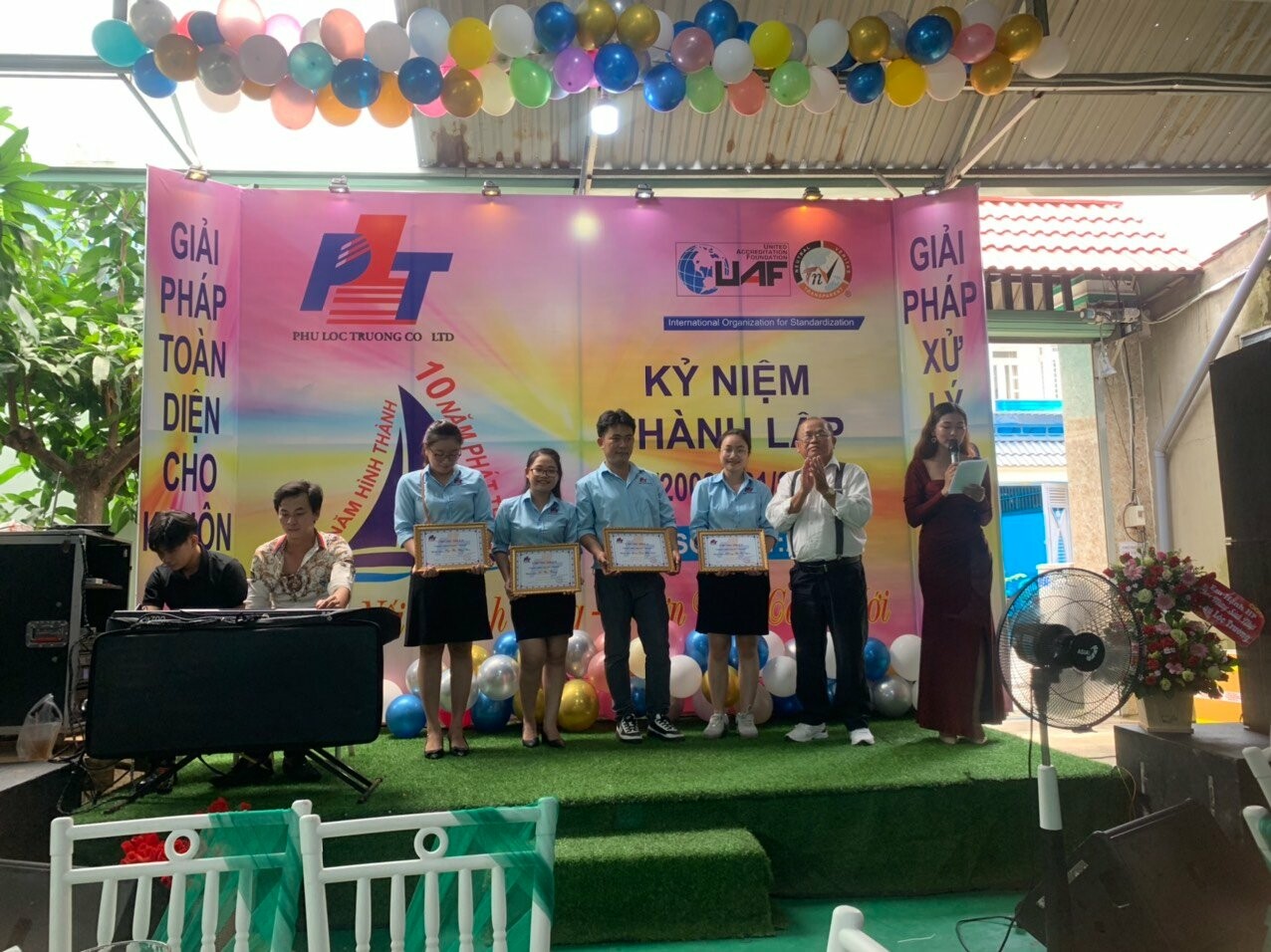 Thương Mại – Xuất Nhập Khẩu Phú Lộc Trường 11